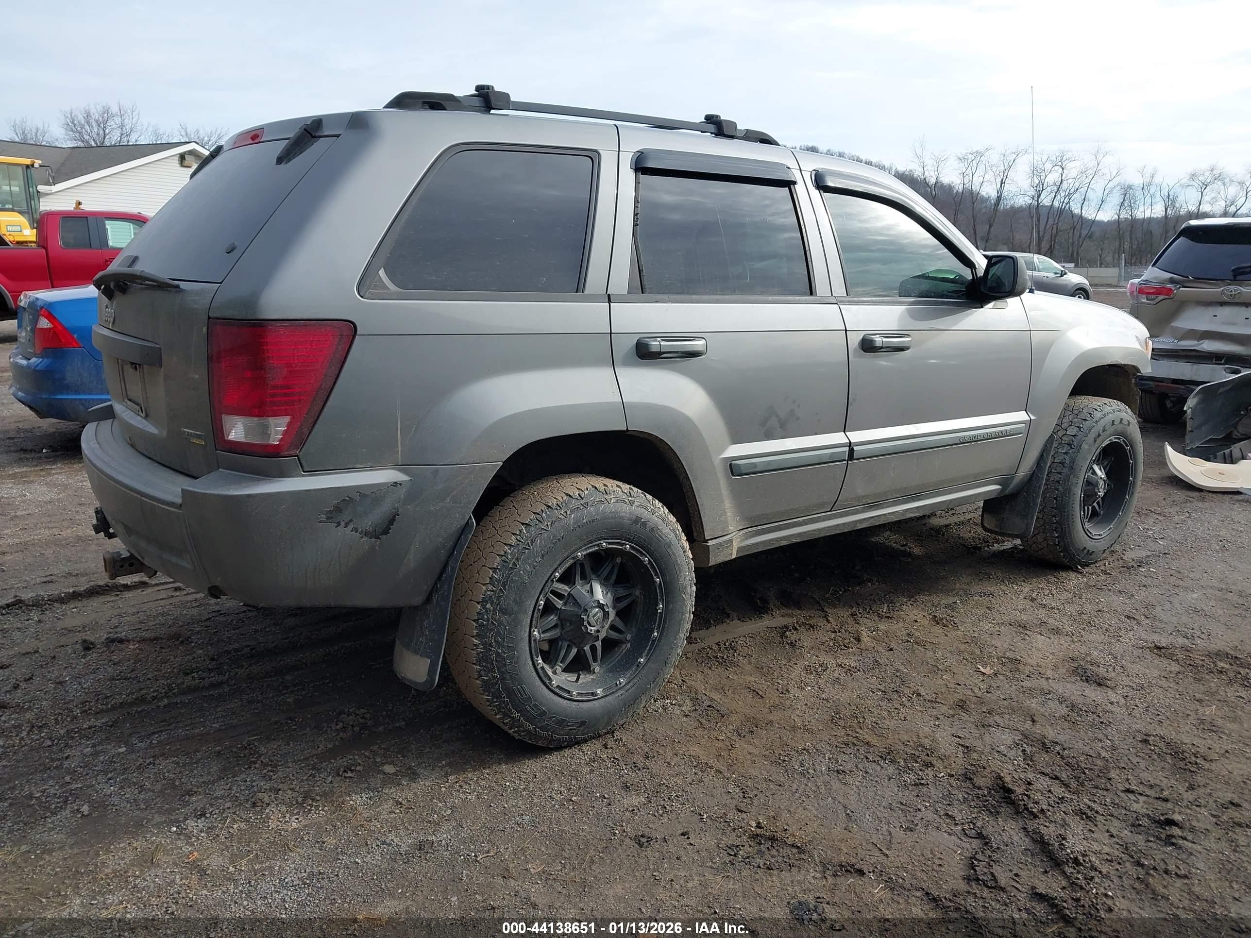 JEEP GRAND image 4