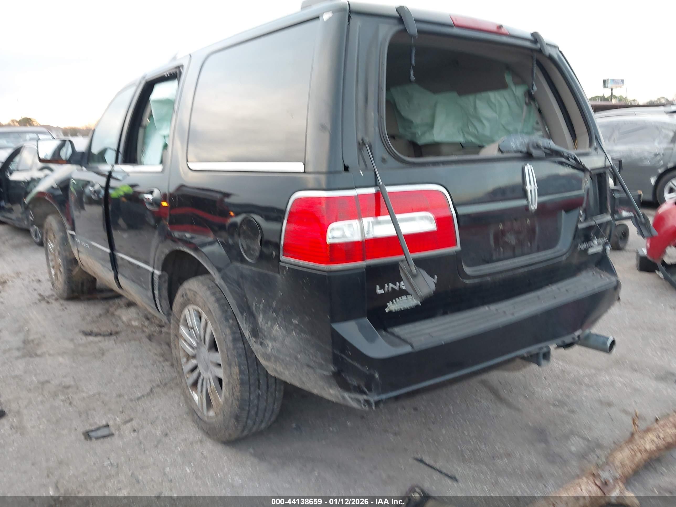 LINCOLN NAVIGATOR image 3