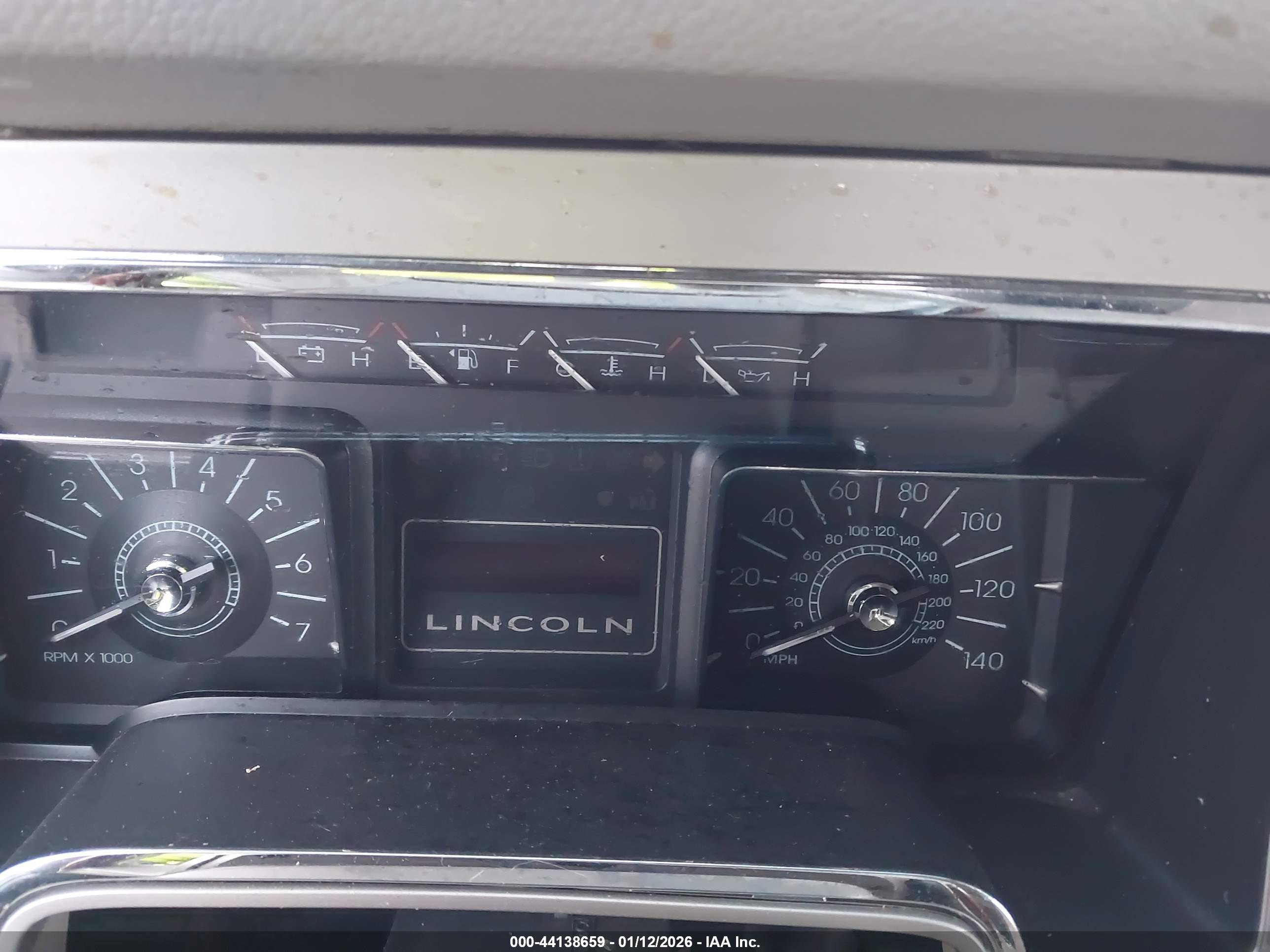 LINCOLN NAVIGATOR image 7