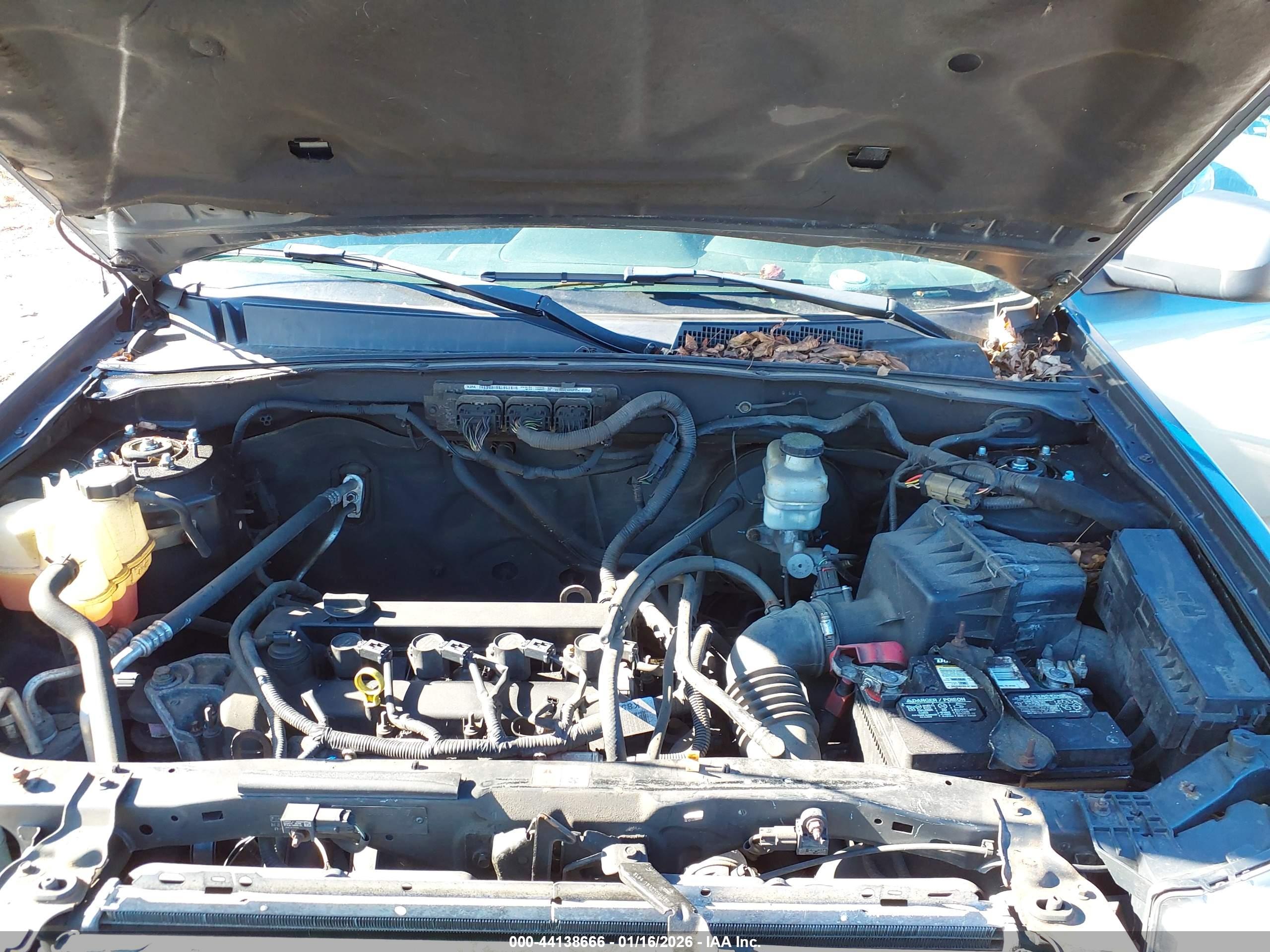 FORD ESCAPE image 10