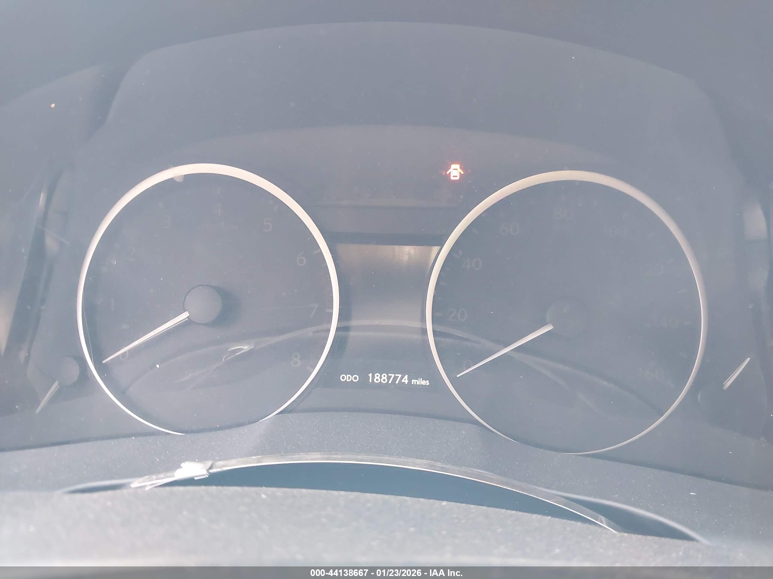 LEXUS ES image 7