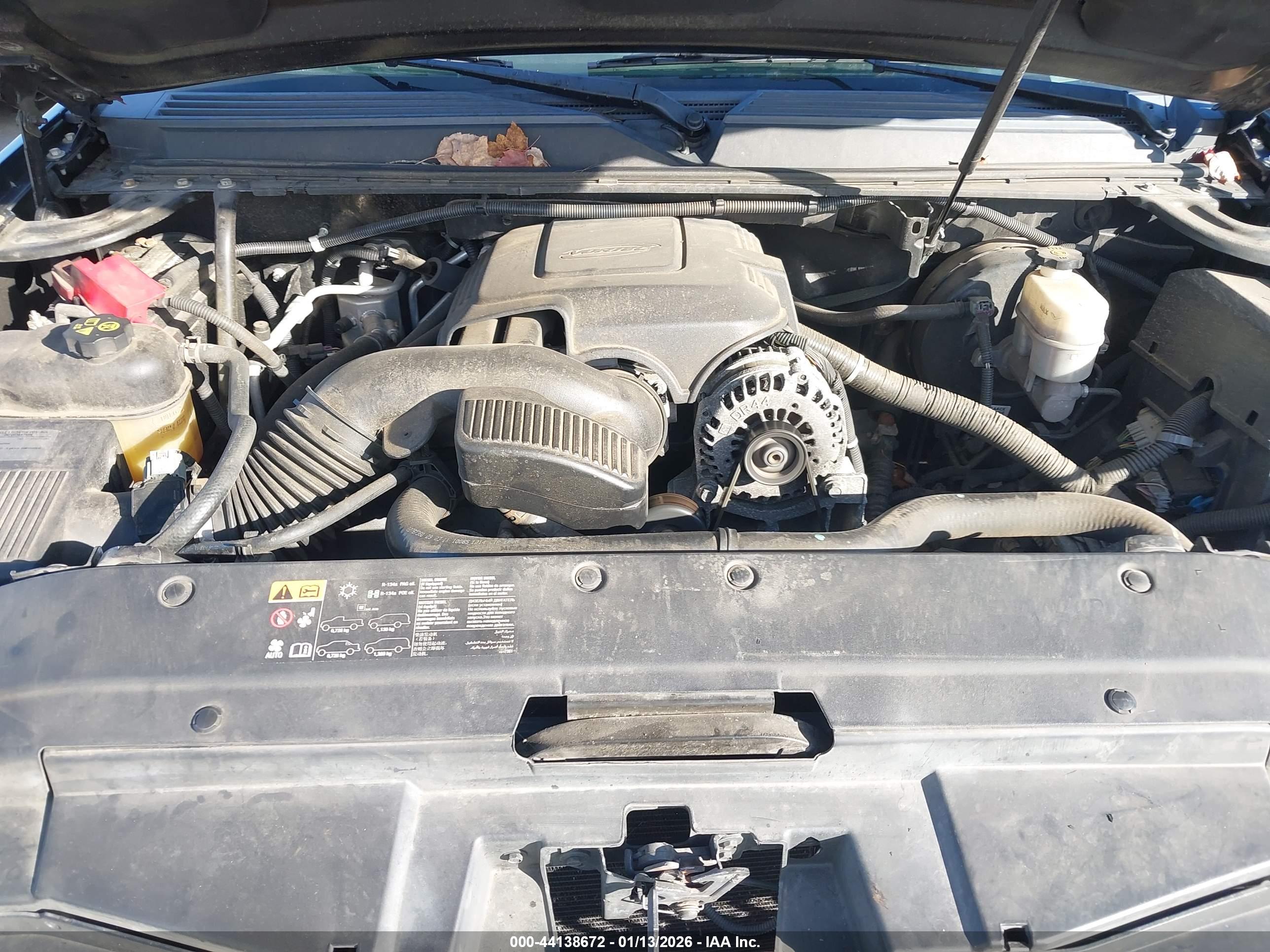 CHEVROLET TAHOE image 10