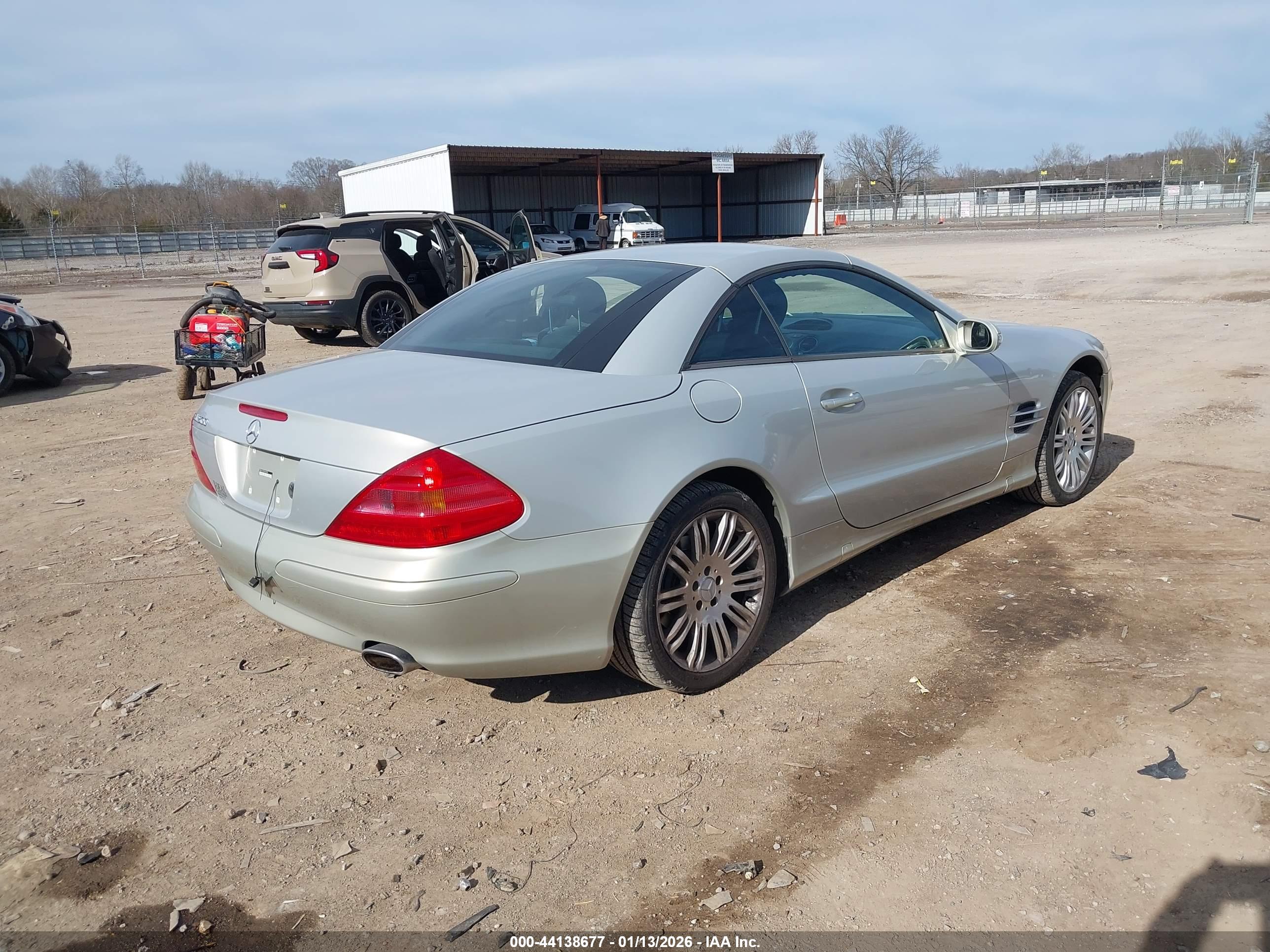 MERCEDES-BENZ SL image 4