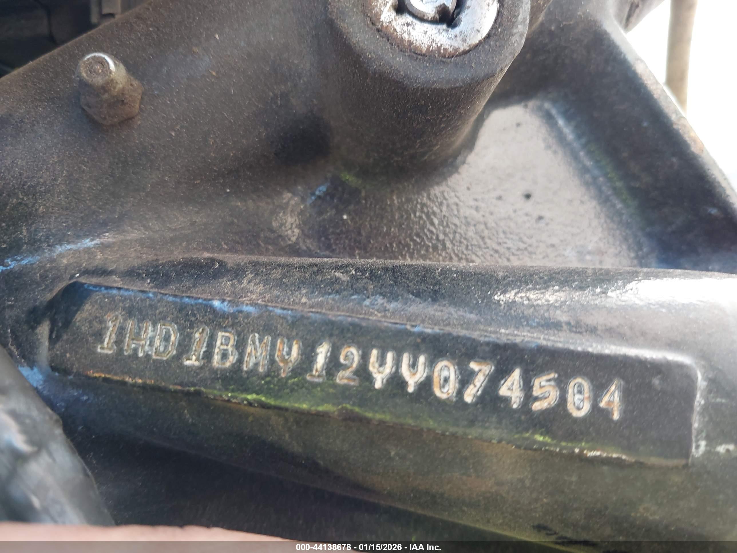 HARLEY-DAVIDSON FLSTF image 10