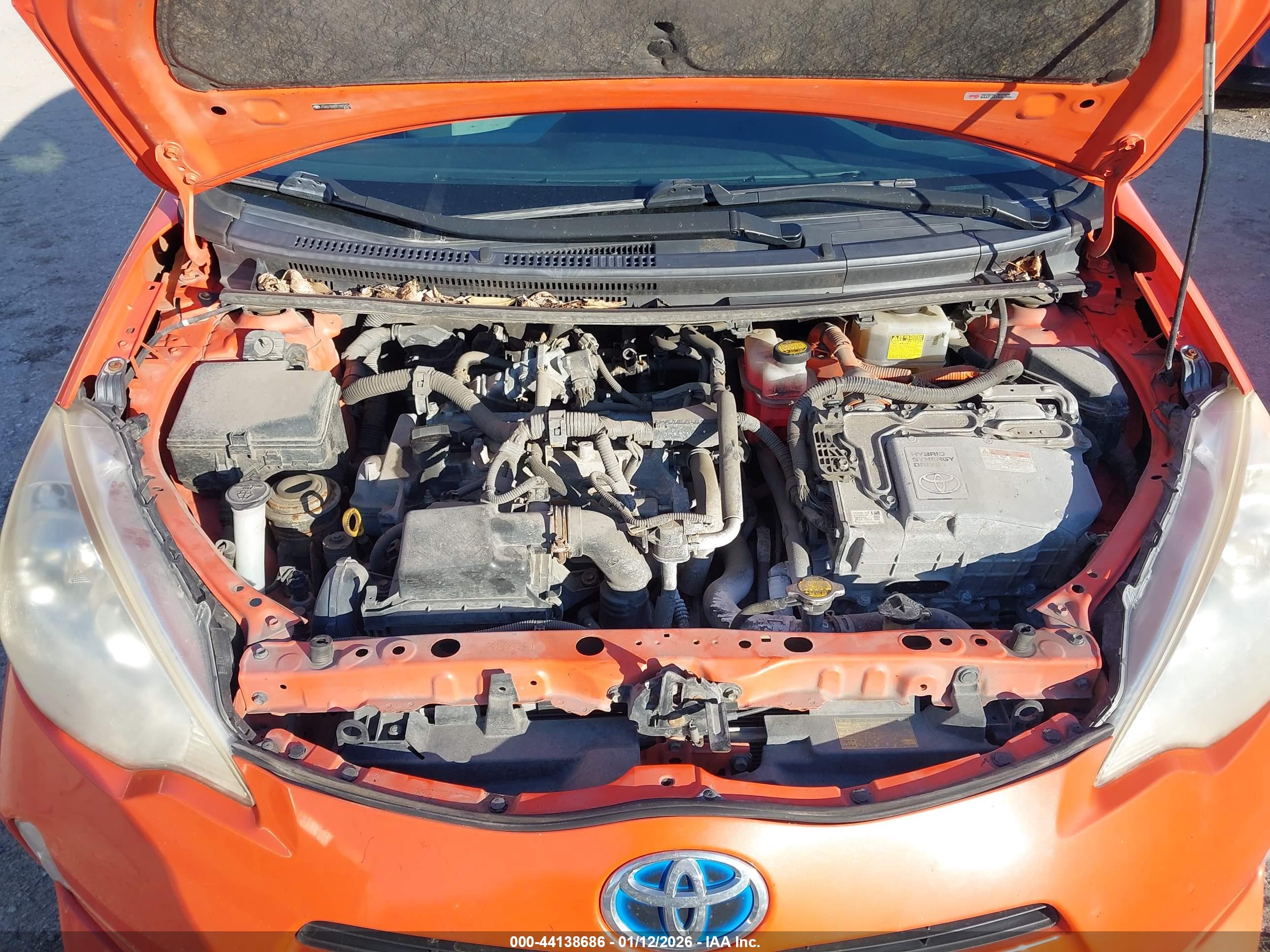 TOYOTA PRIUS image 10