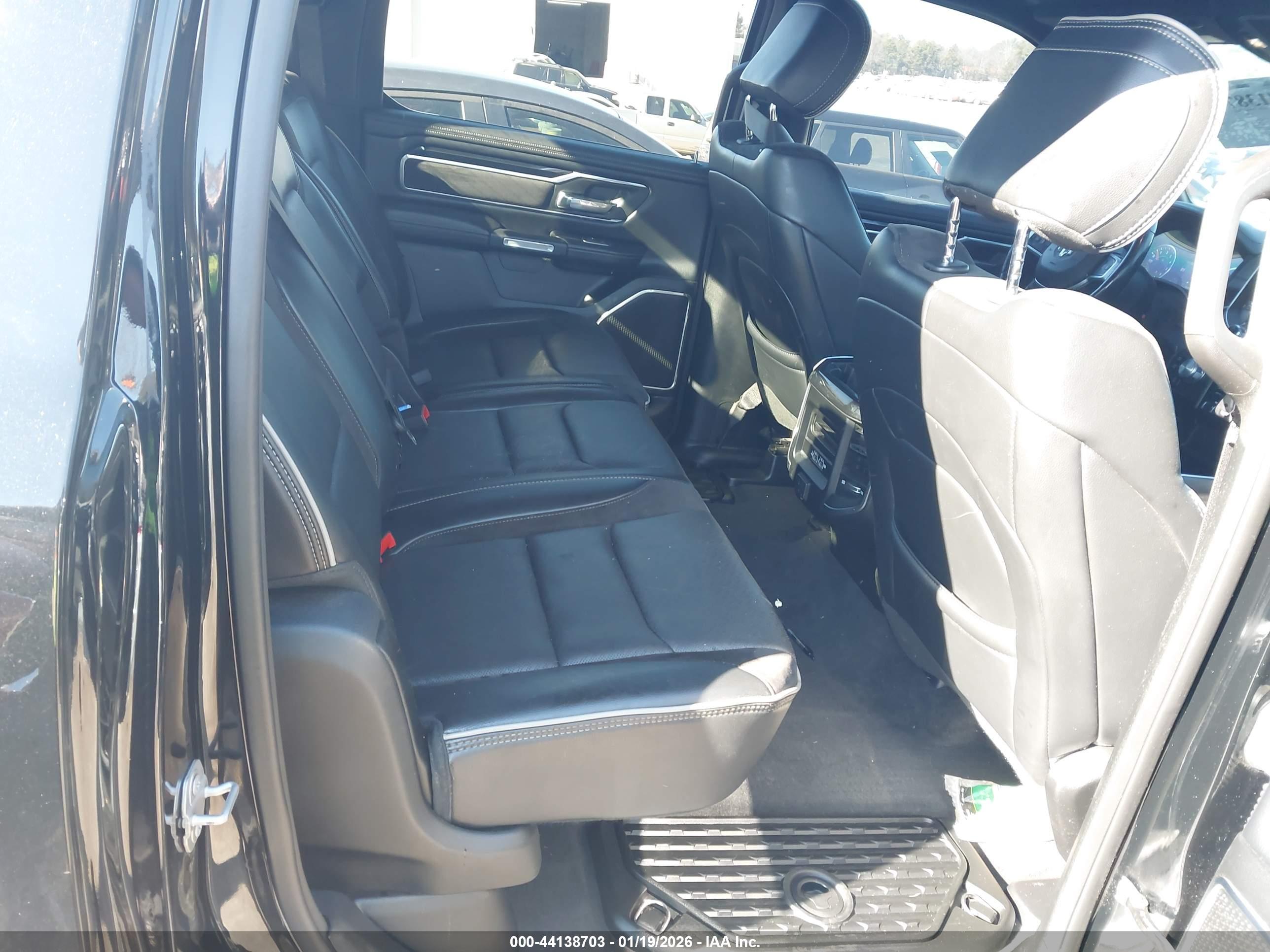 RAM 1500 image 8