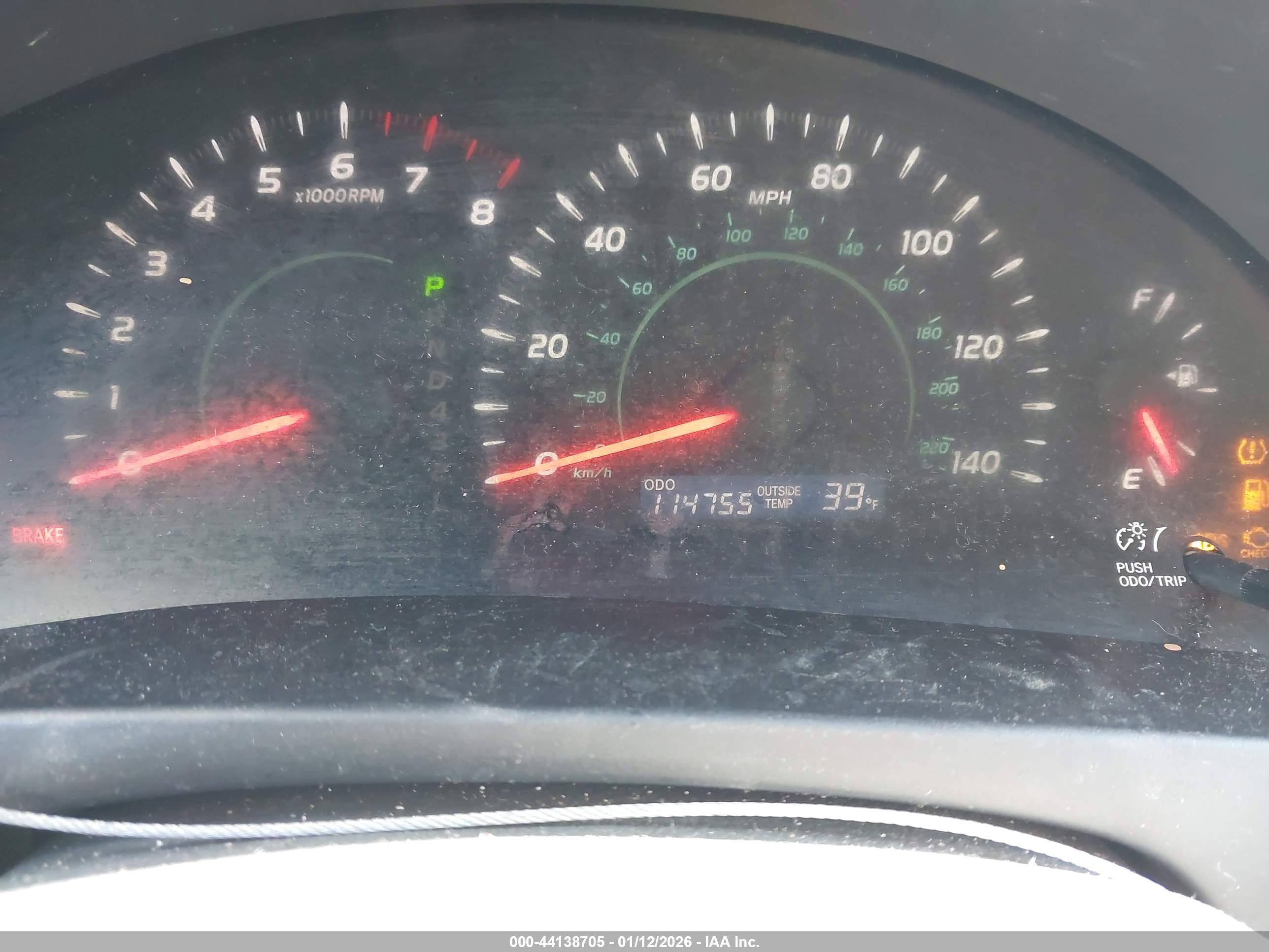 TOYOTA CAMRY image 7