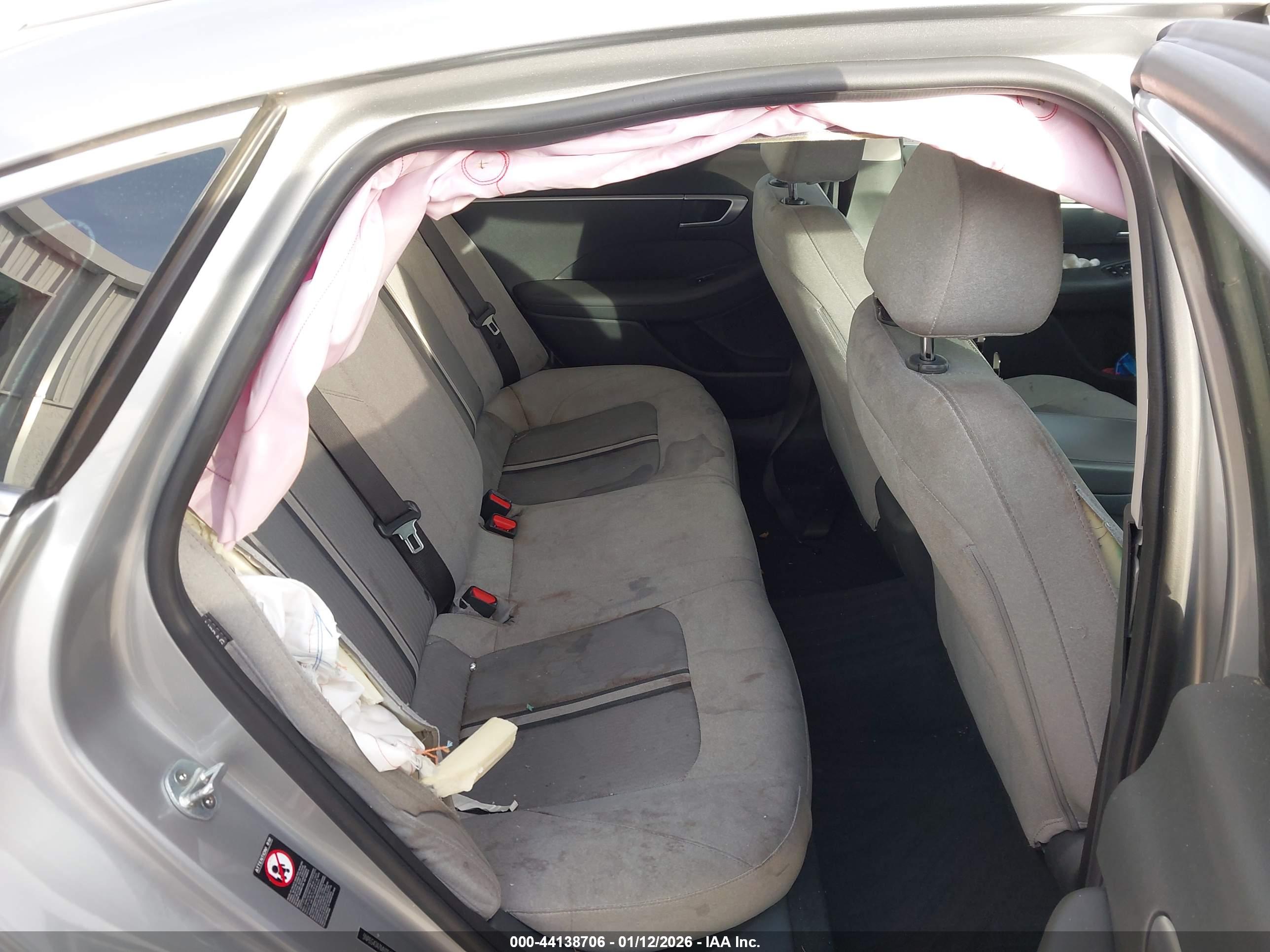 HYUNDAI SONATA image 8