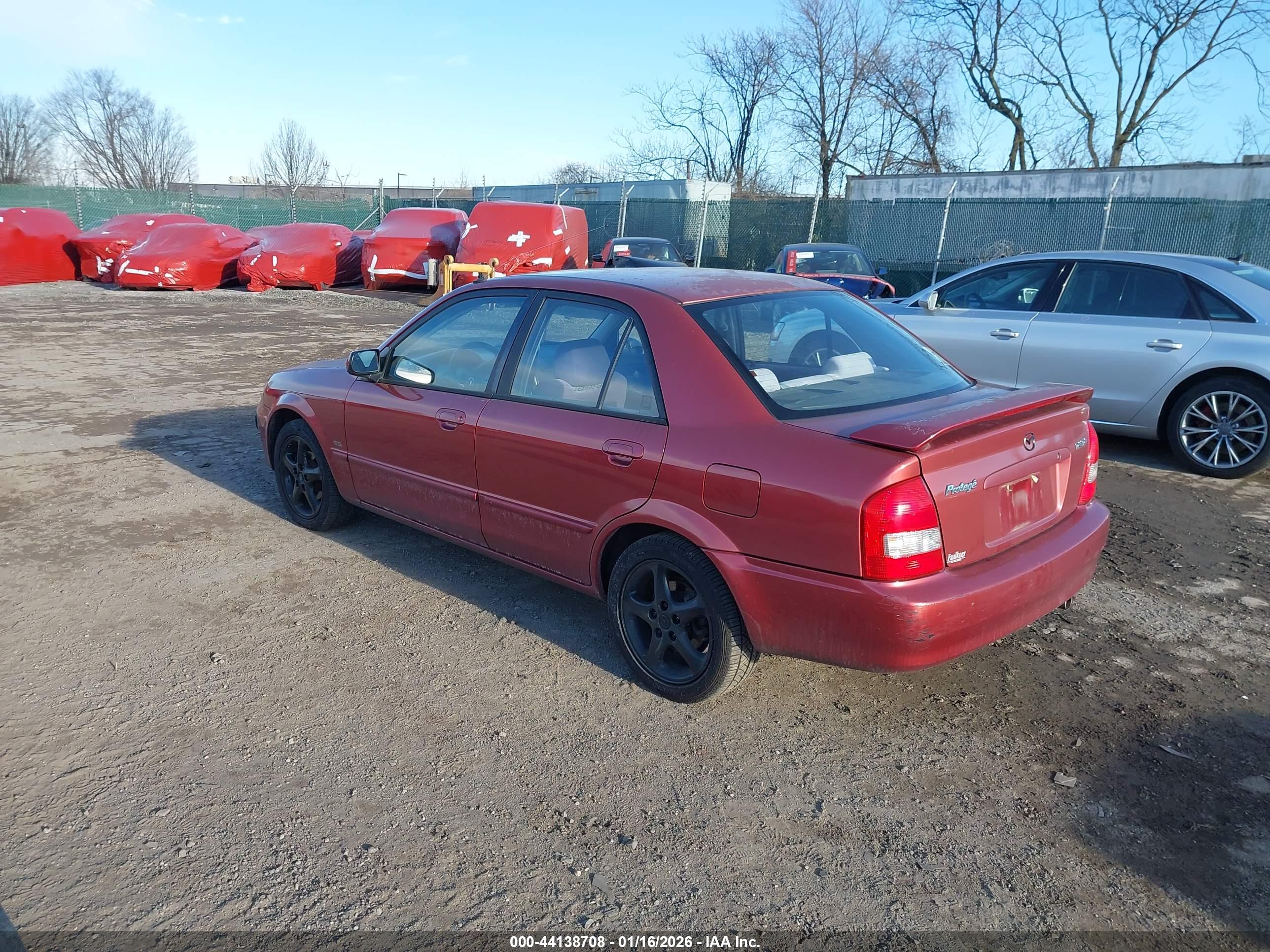 MAZDA PROTEGE image 3