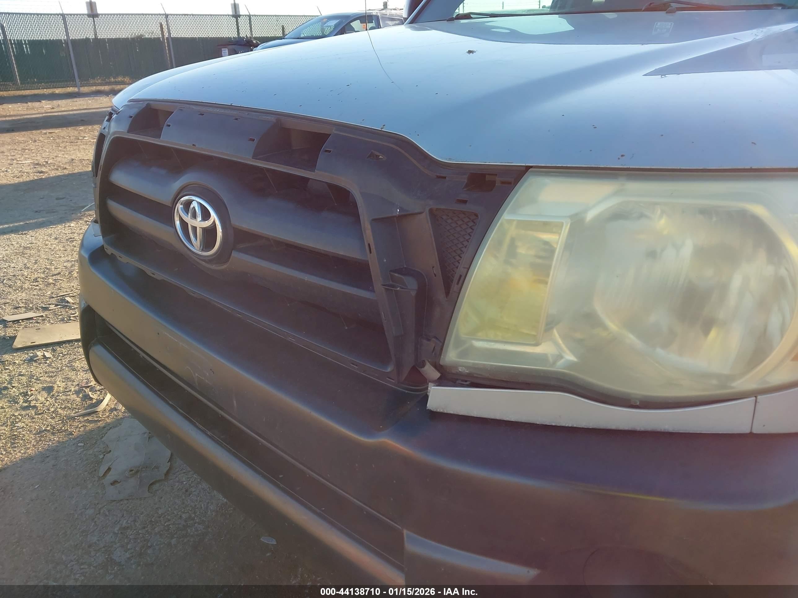 TOYOTA TACOMA image 6