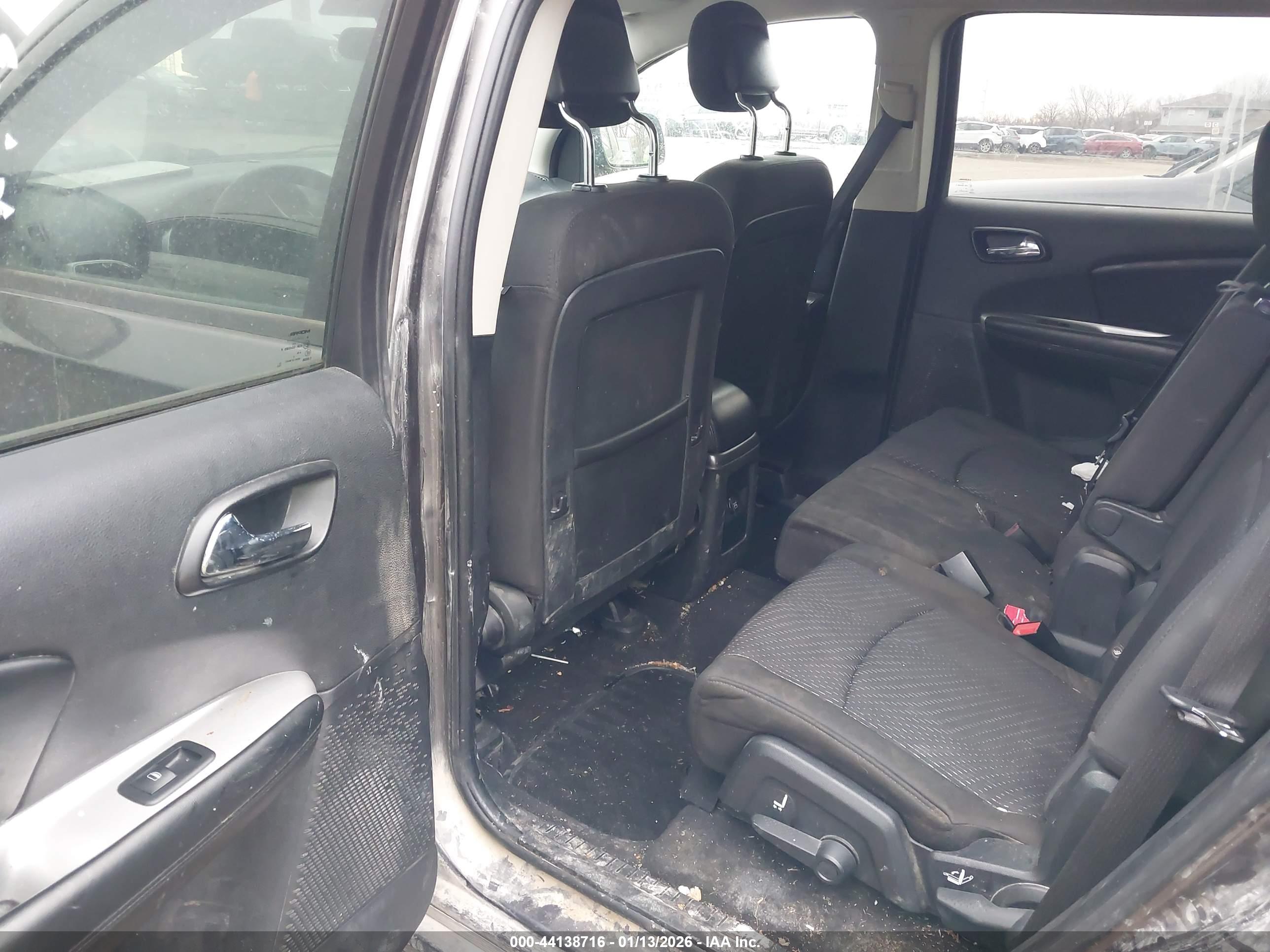 DODGE JOURNEY image 8