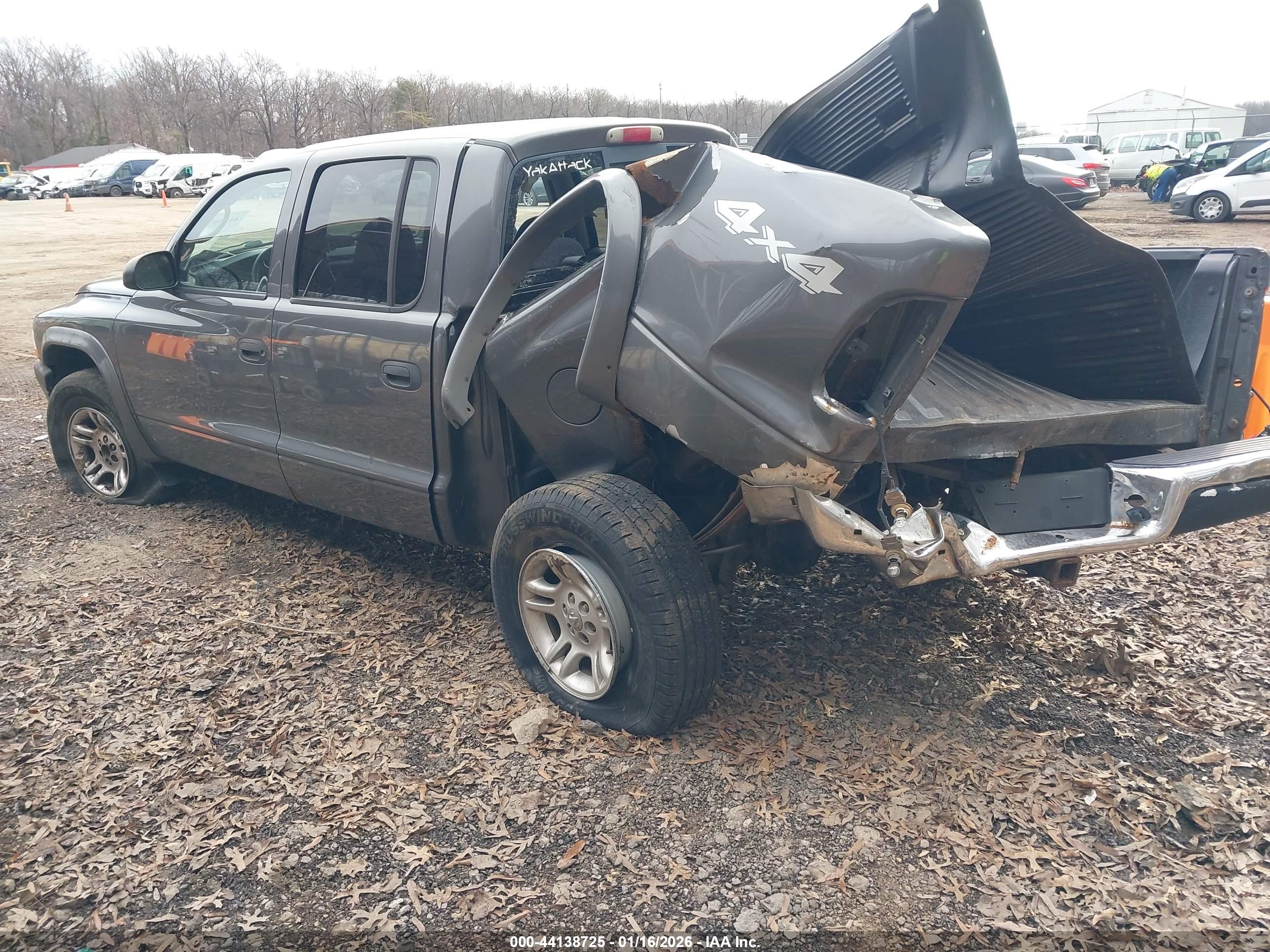 DODGE DAKOTA image 3