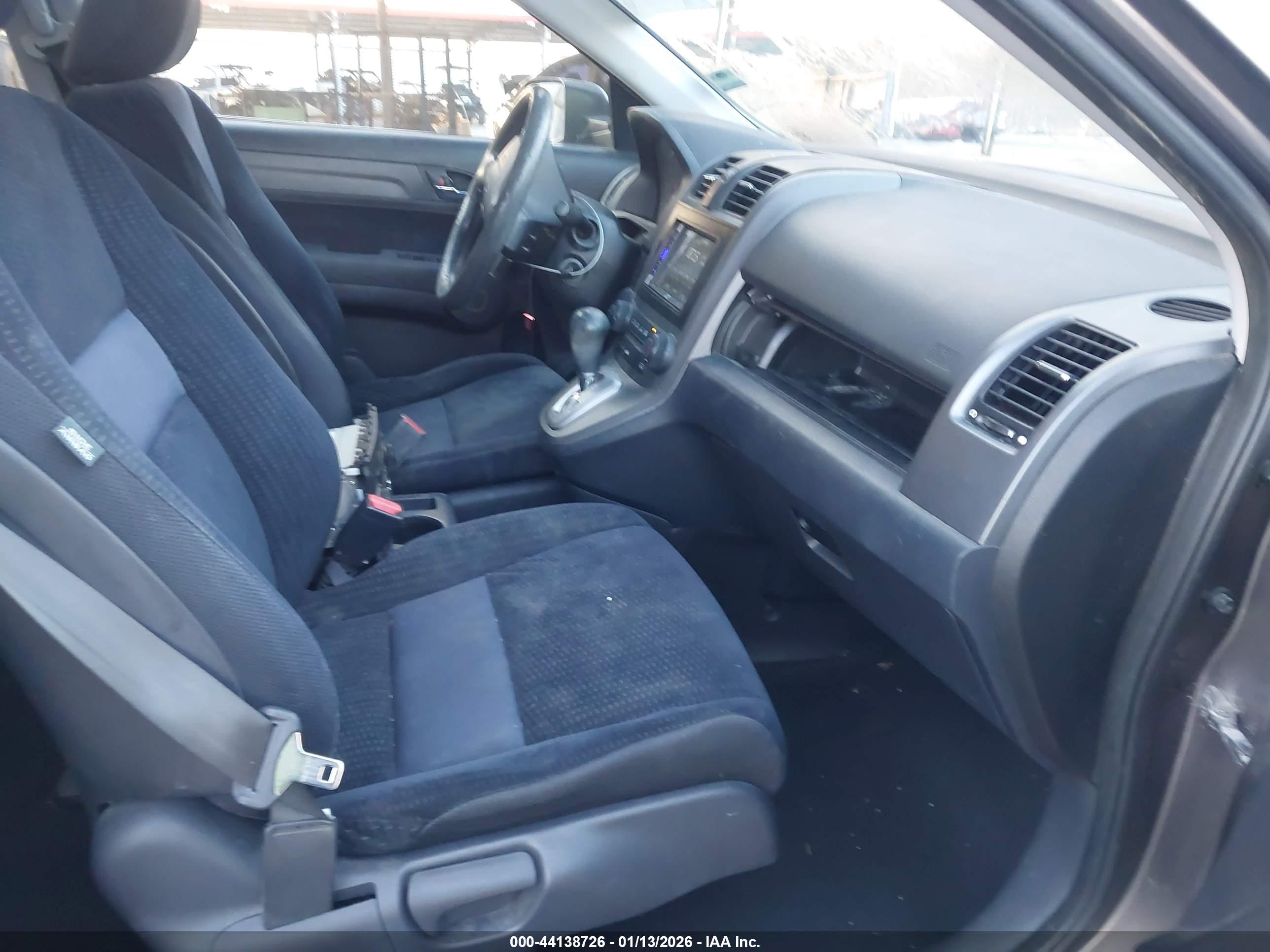 HONDA CR-V image 5