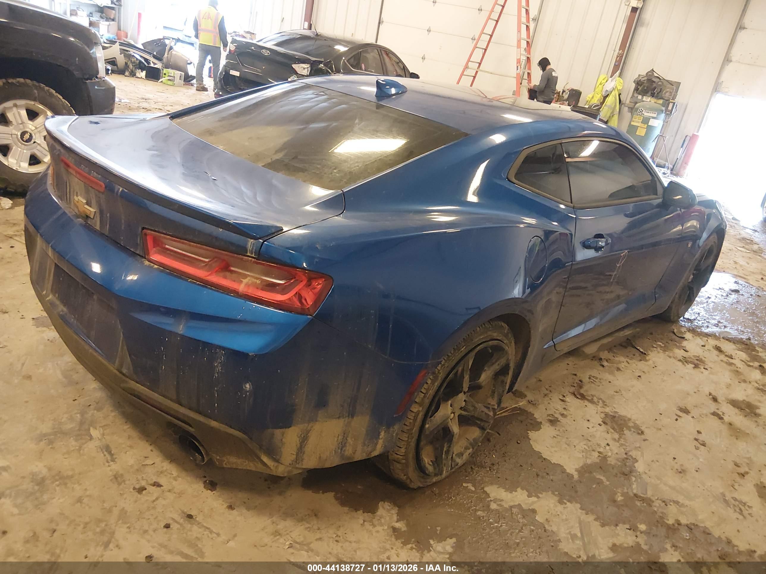 CHEVROLET CAMARO image 4