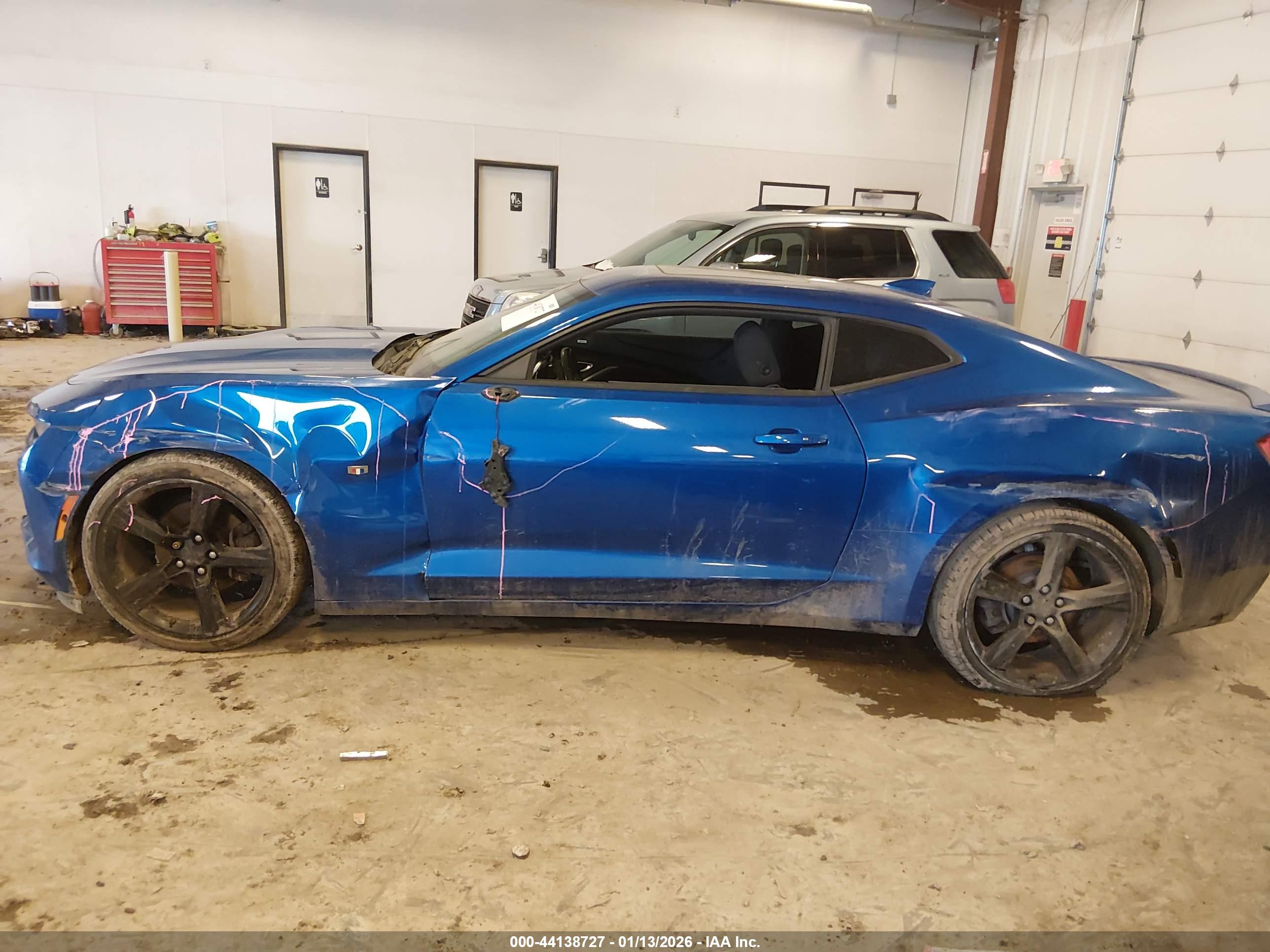 CHEVROLET CAMARO image 6