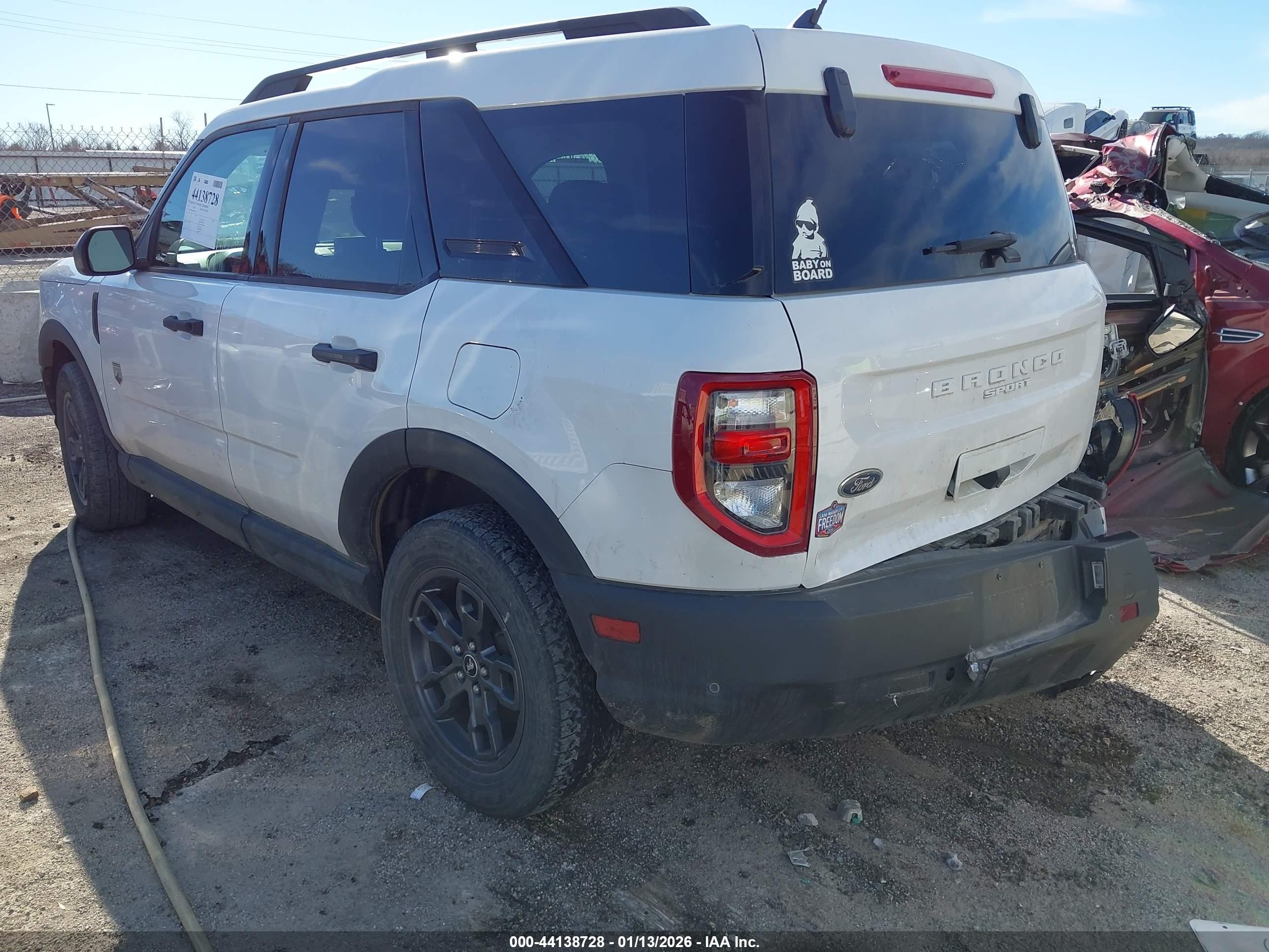 FORD BRONCO image 3