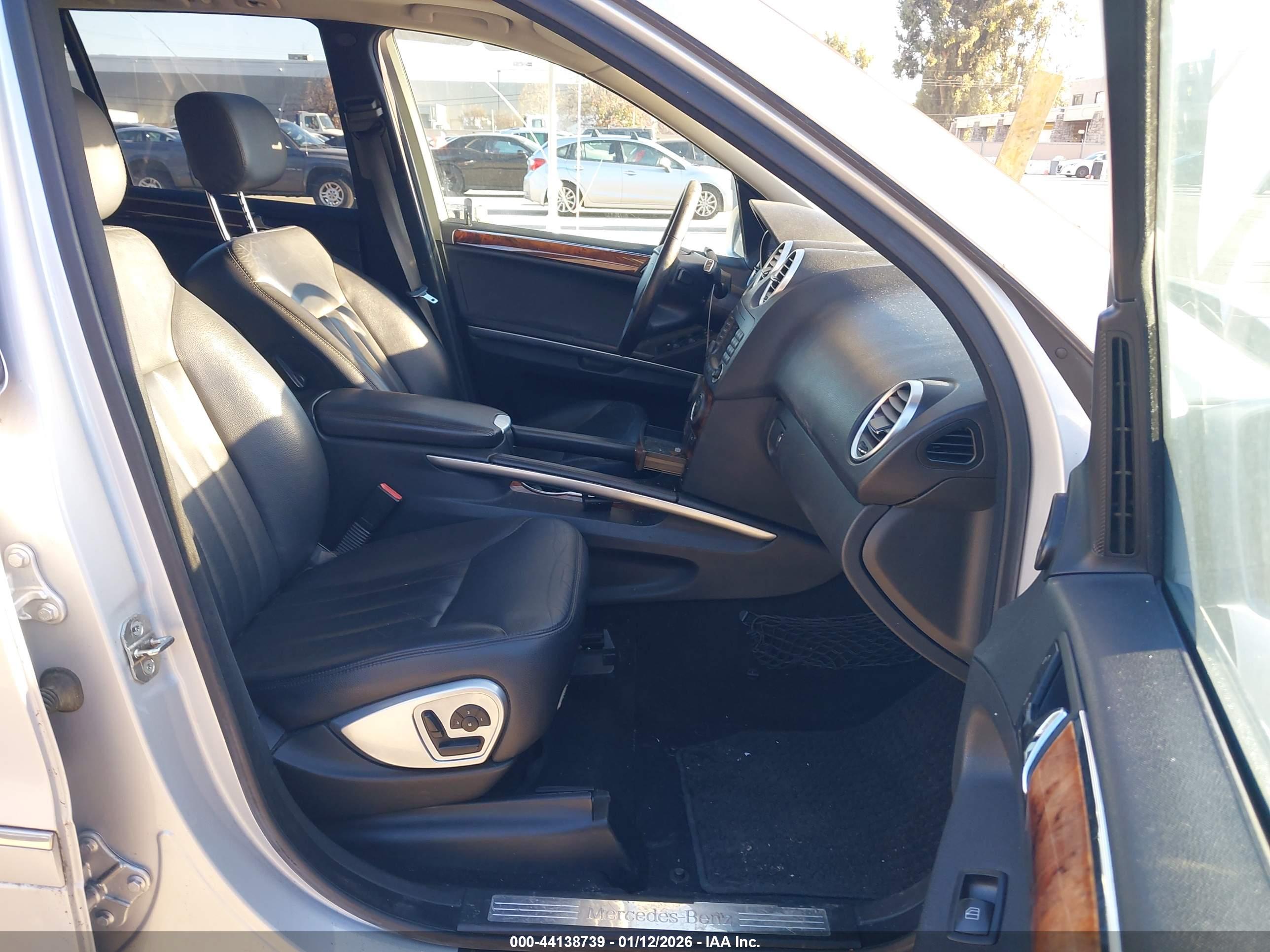 MERCEDES-BENZ ML image 5