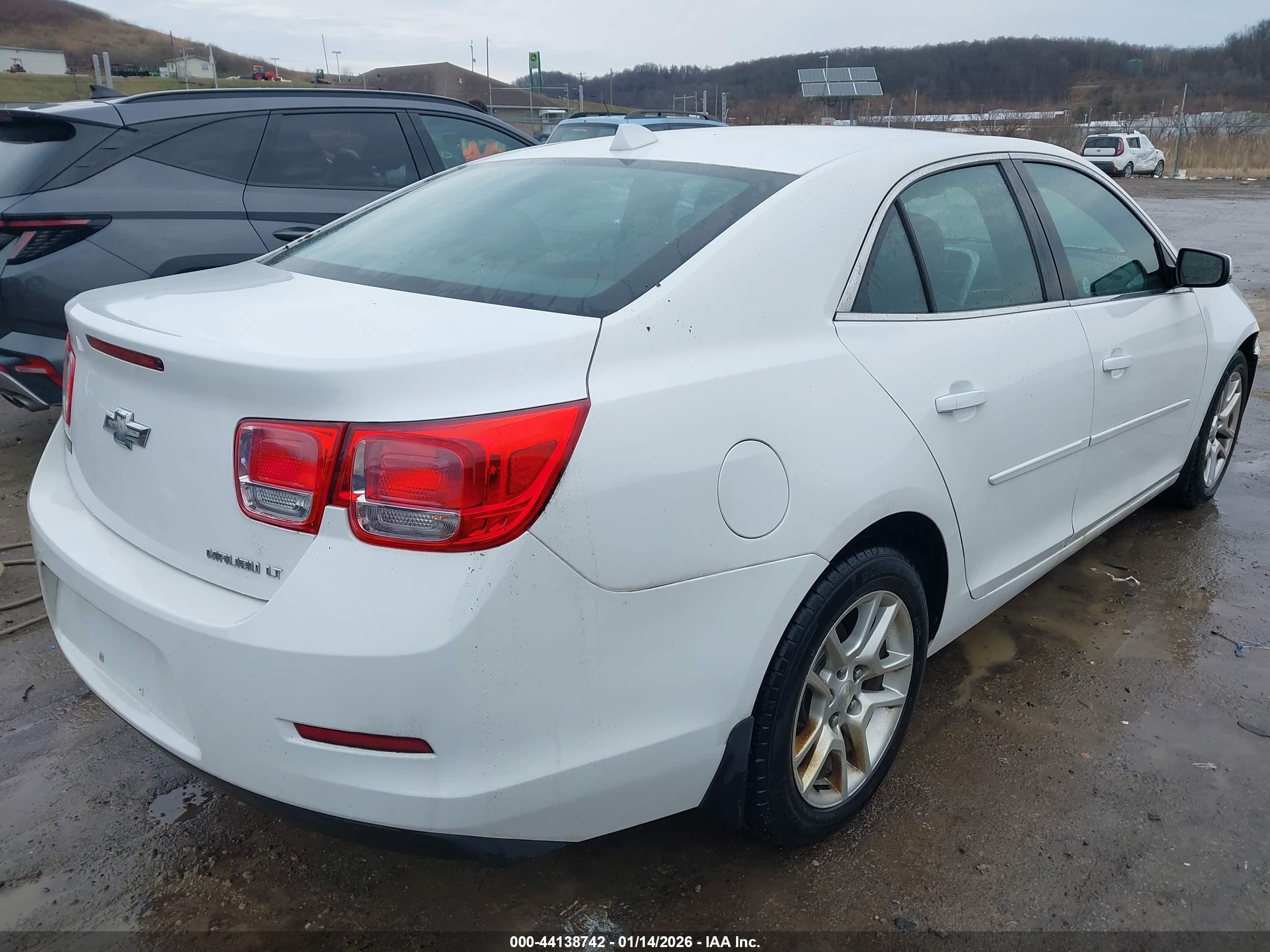 CHEVROLET MALIBU image 4