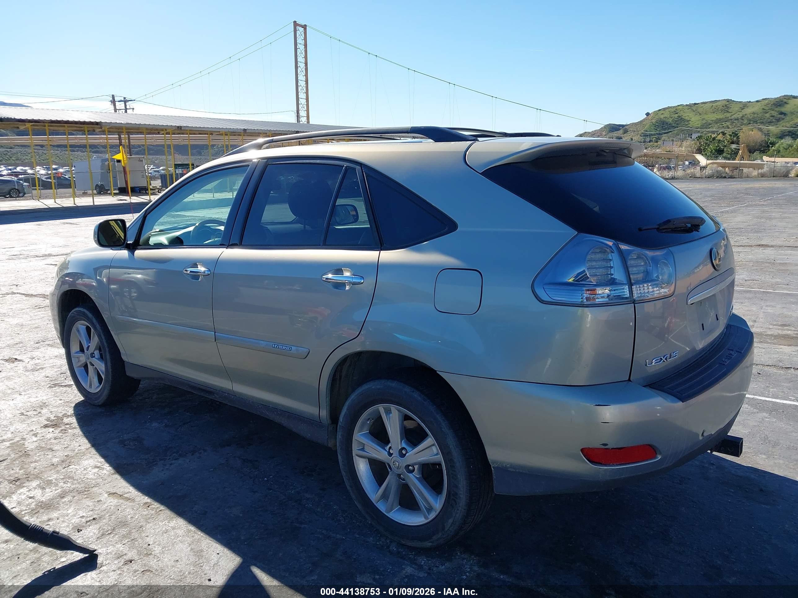 LEXUS RX image 3