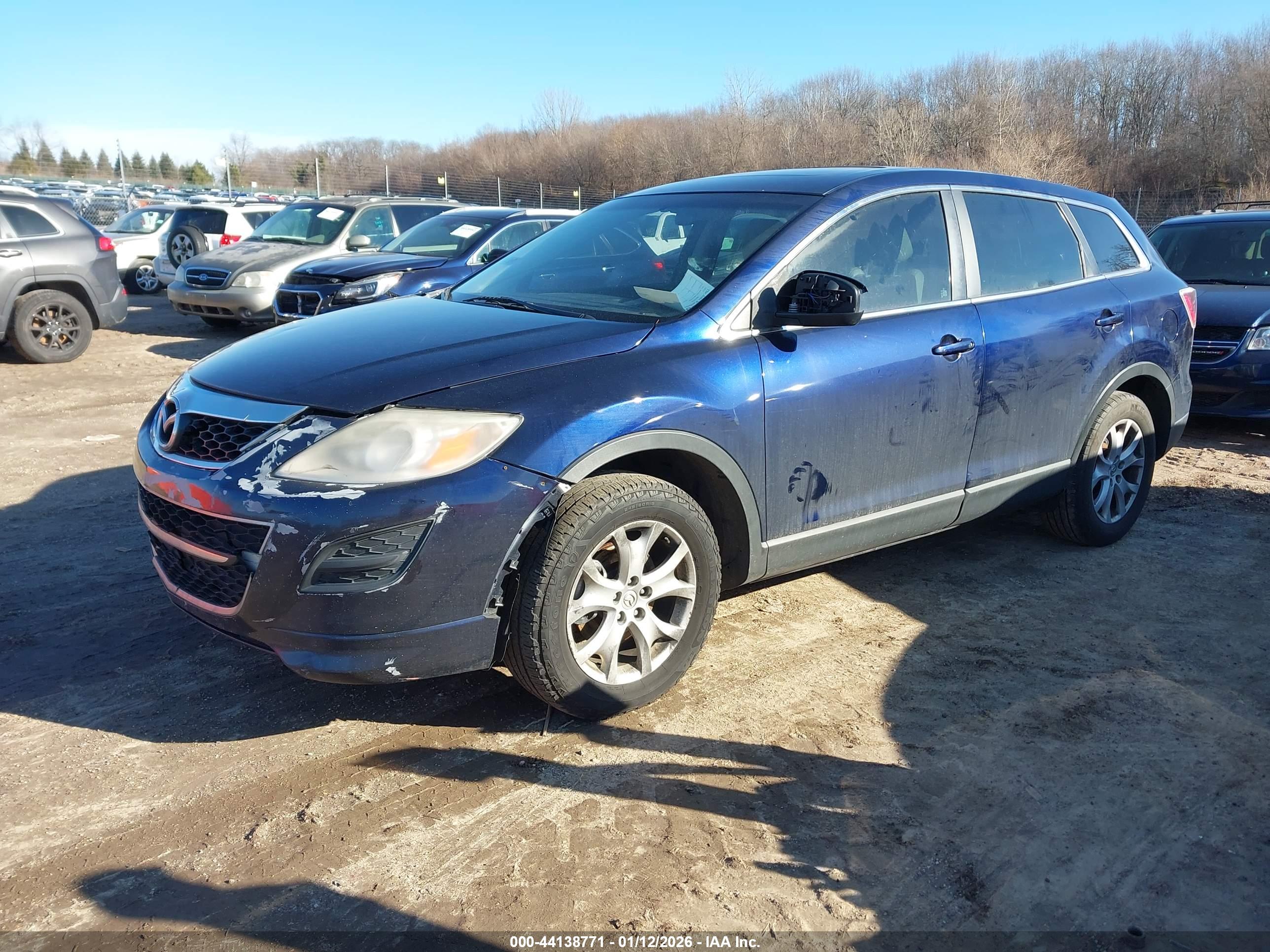 MAZDA CX-9 image 2