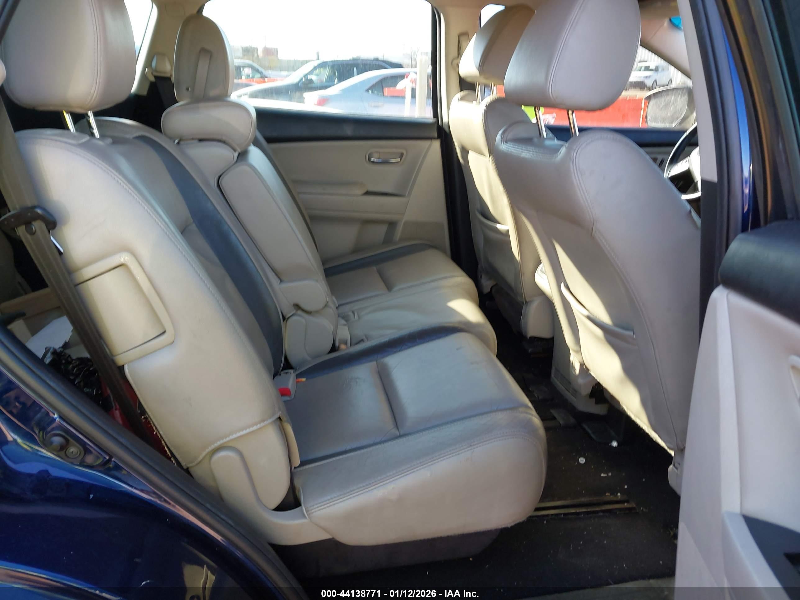 MAZDA CX-9 image 8