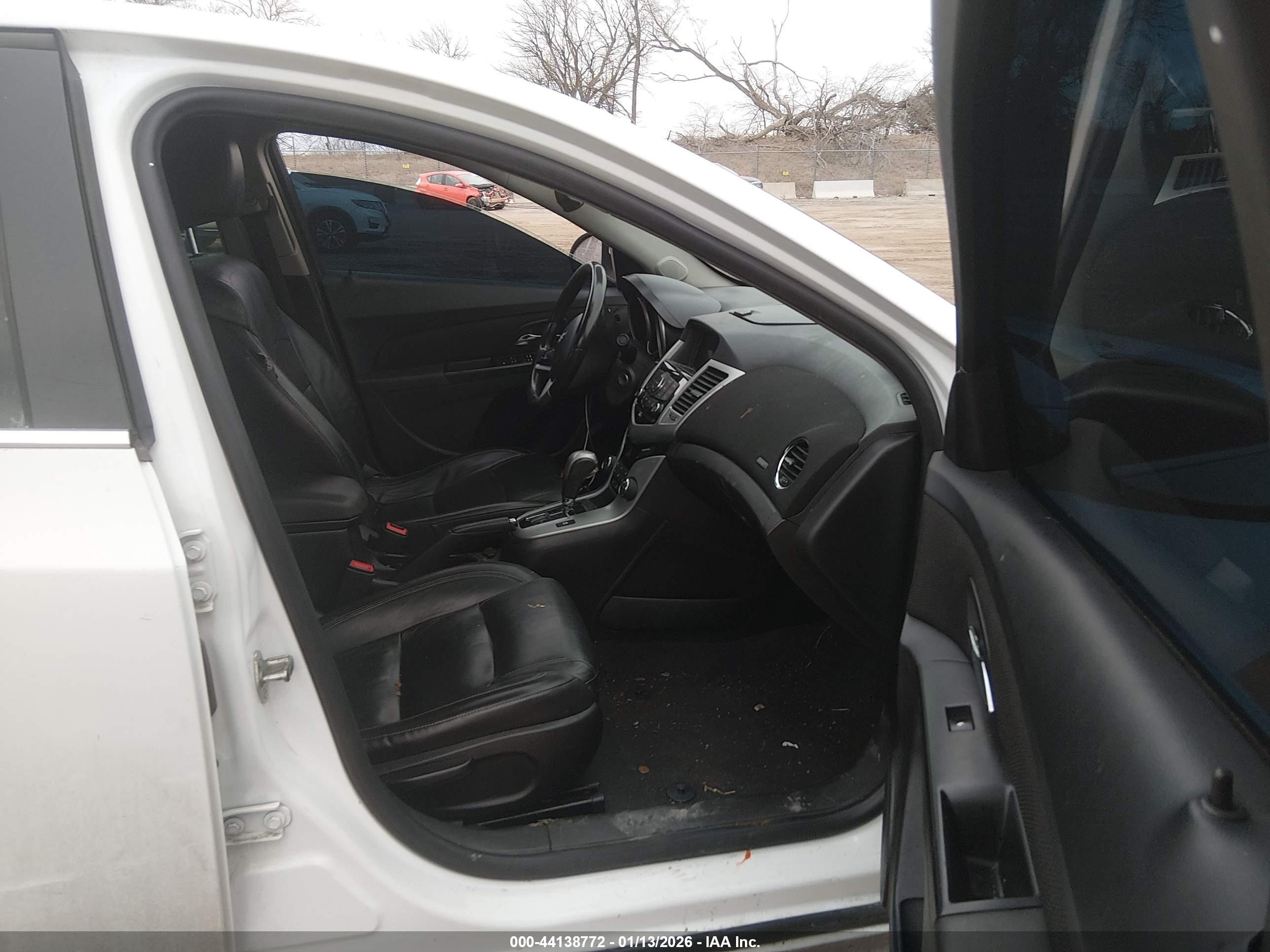 CHEVROLET CRUZE image 5