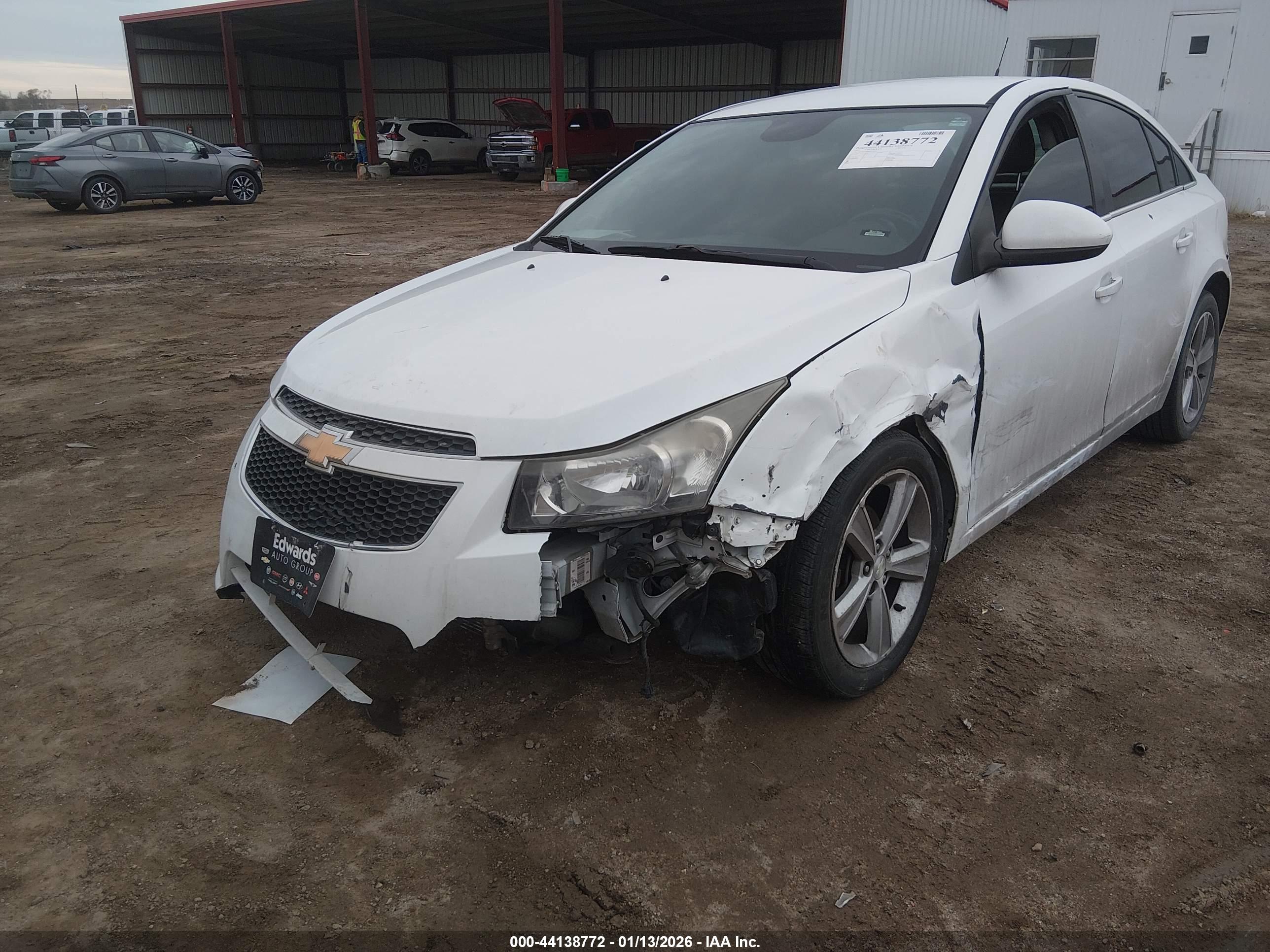 CHEVROLET CRUZE image 6