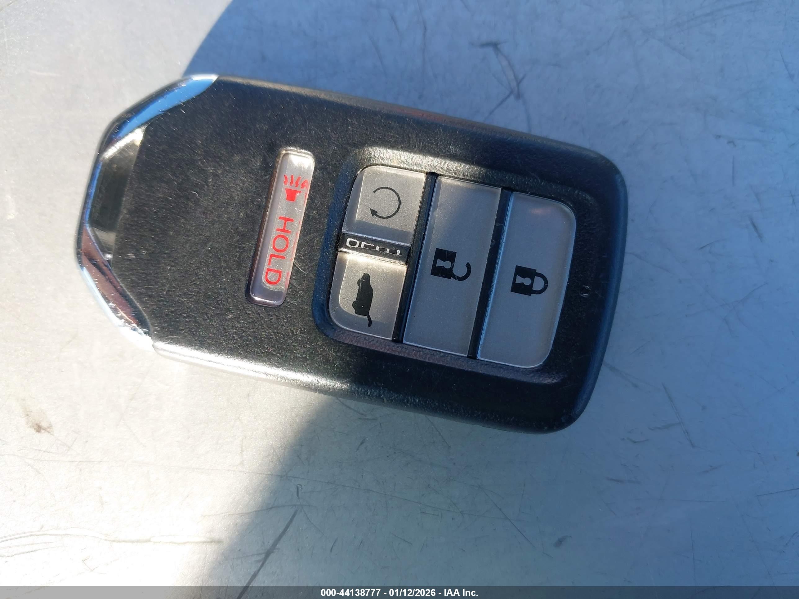 HONDA CR-V image 11