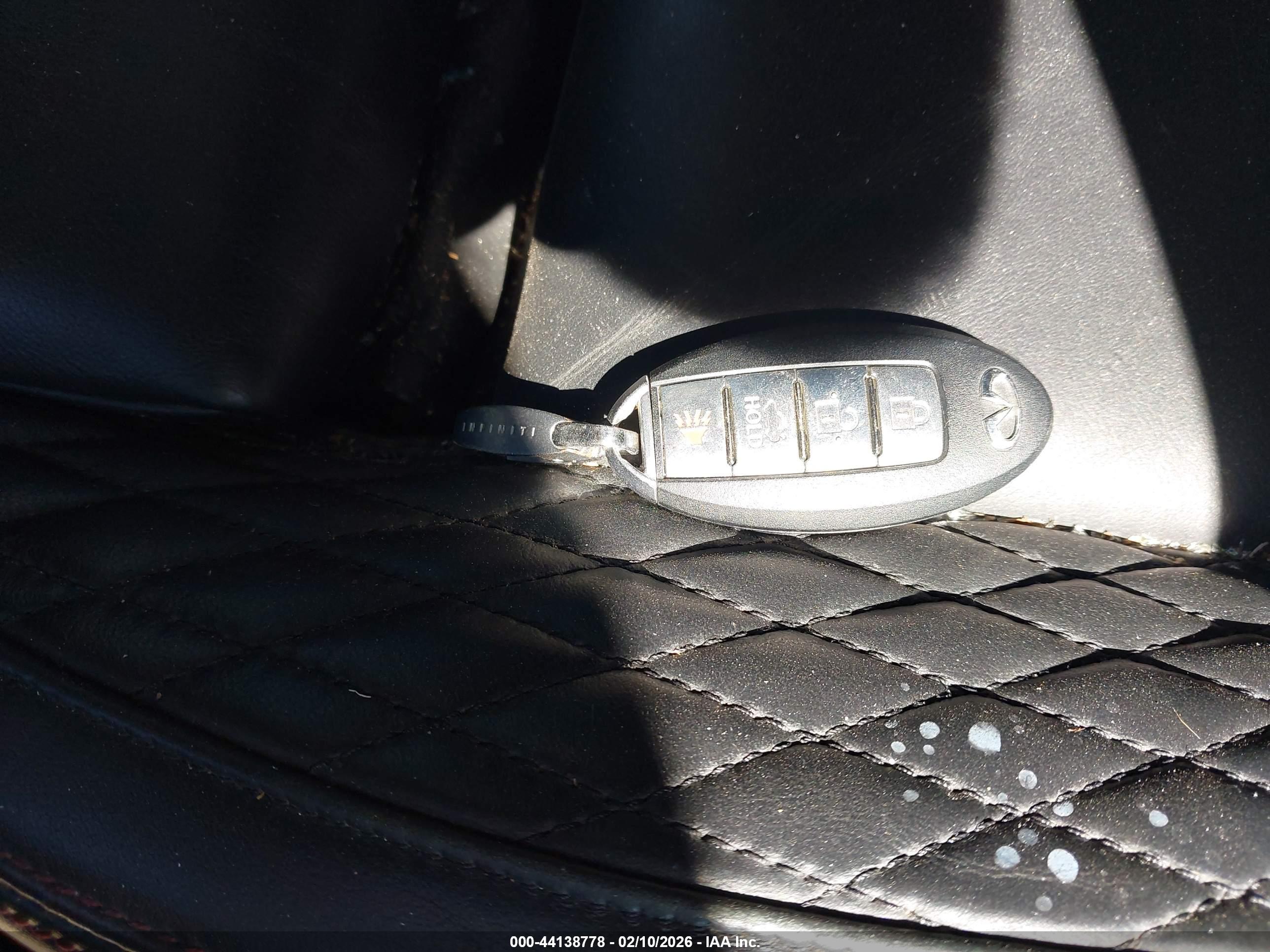 INFINITI Q50 image 11