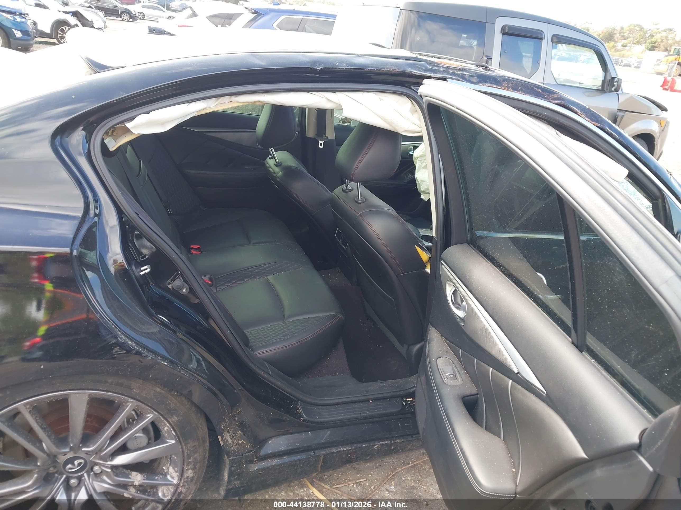 INFINITI Q50 image 8