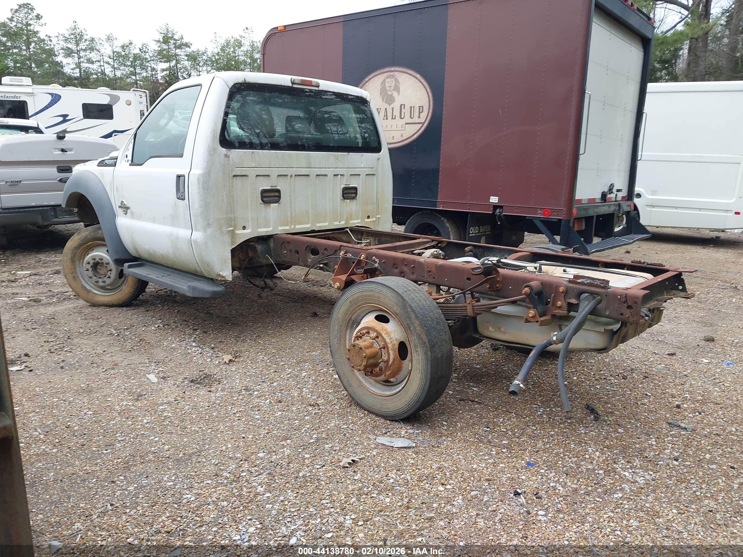 FORD F-550 image 3