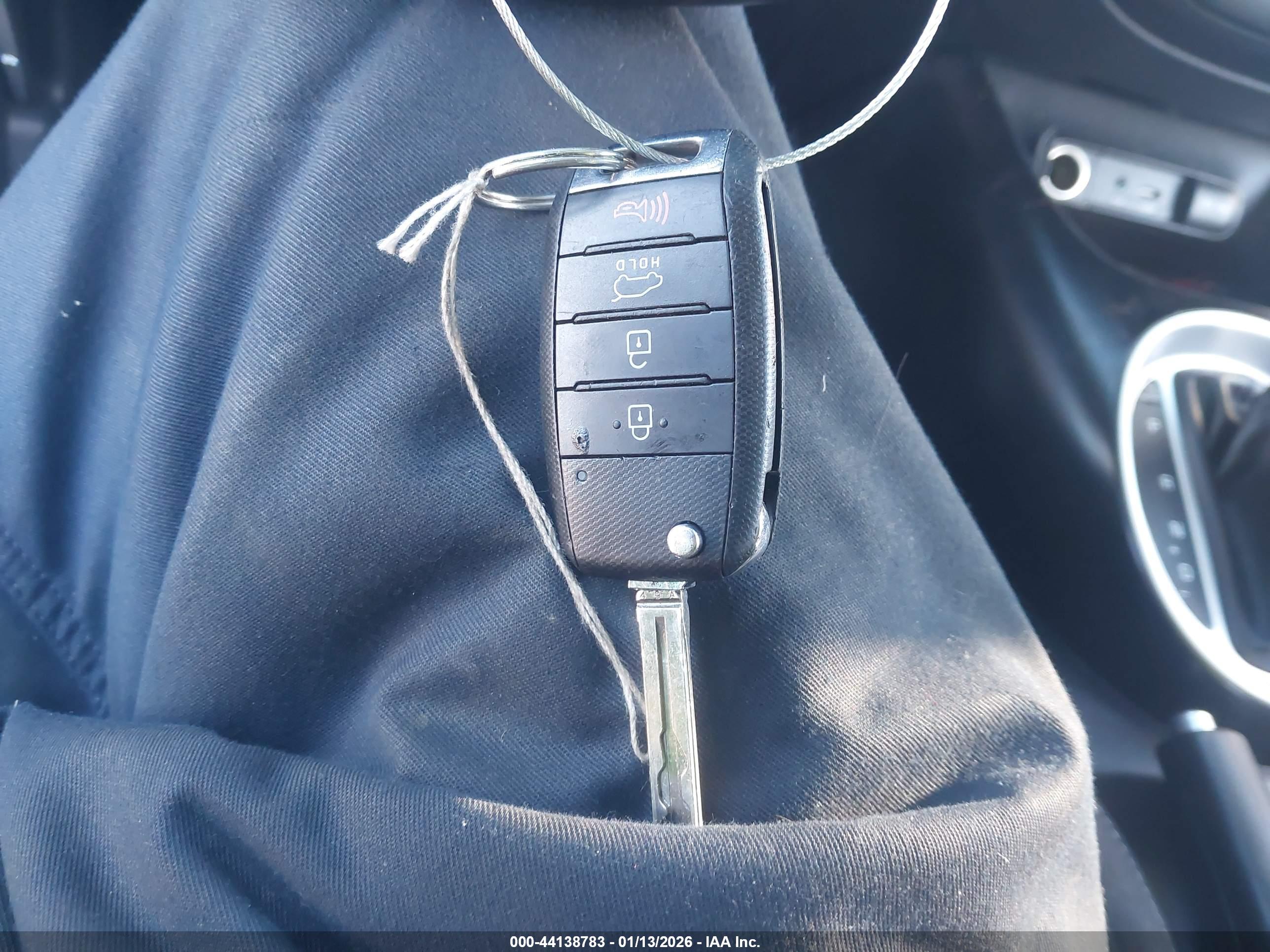 KIA SOUL image 11