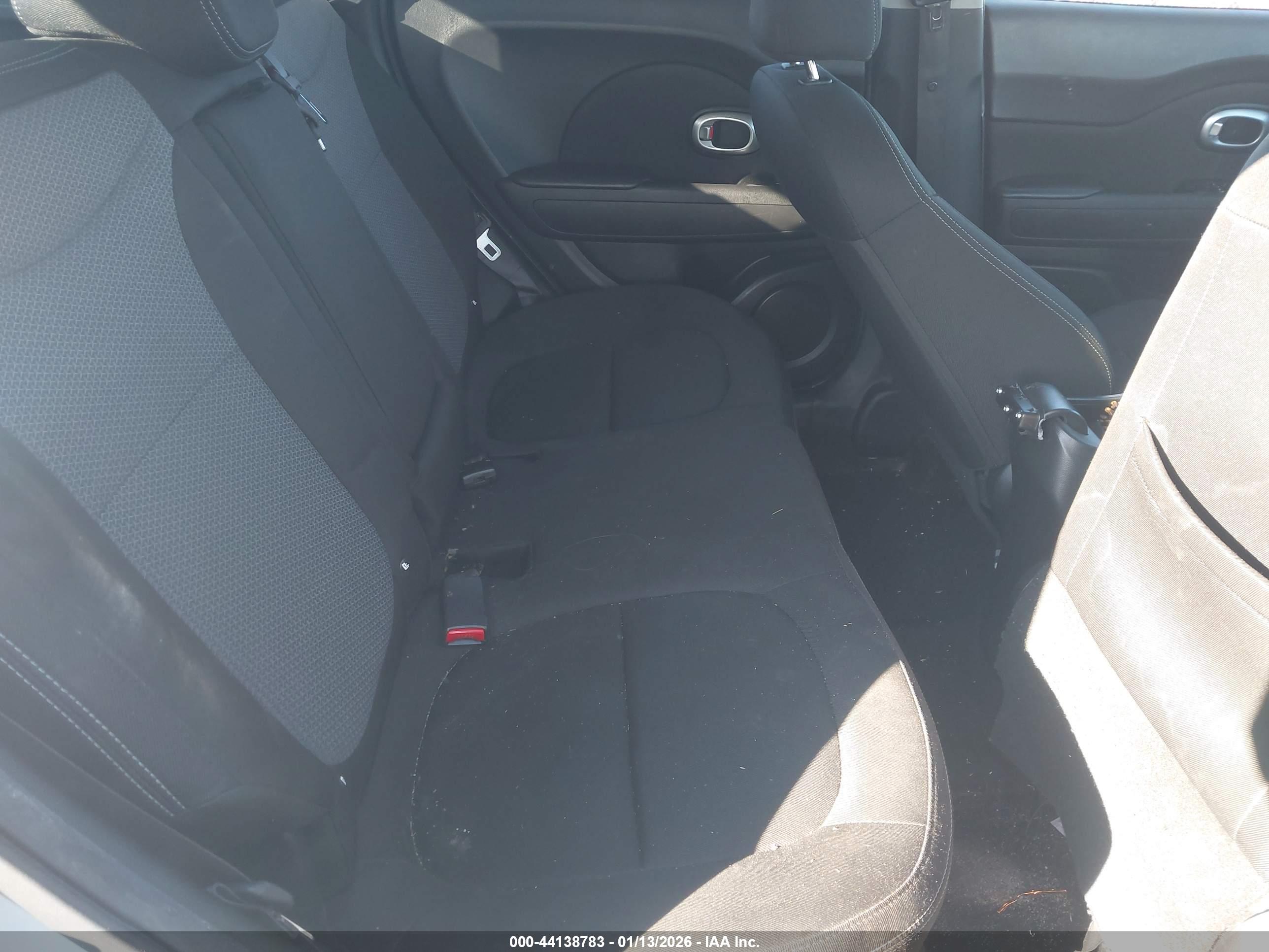 KIA SOUL image 8