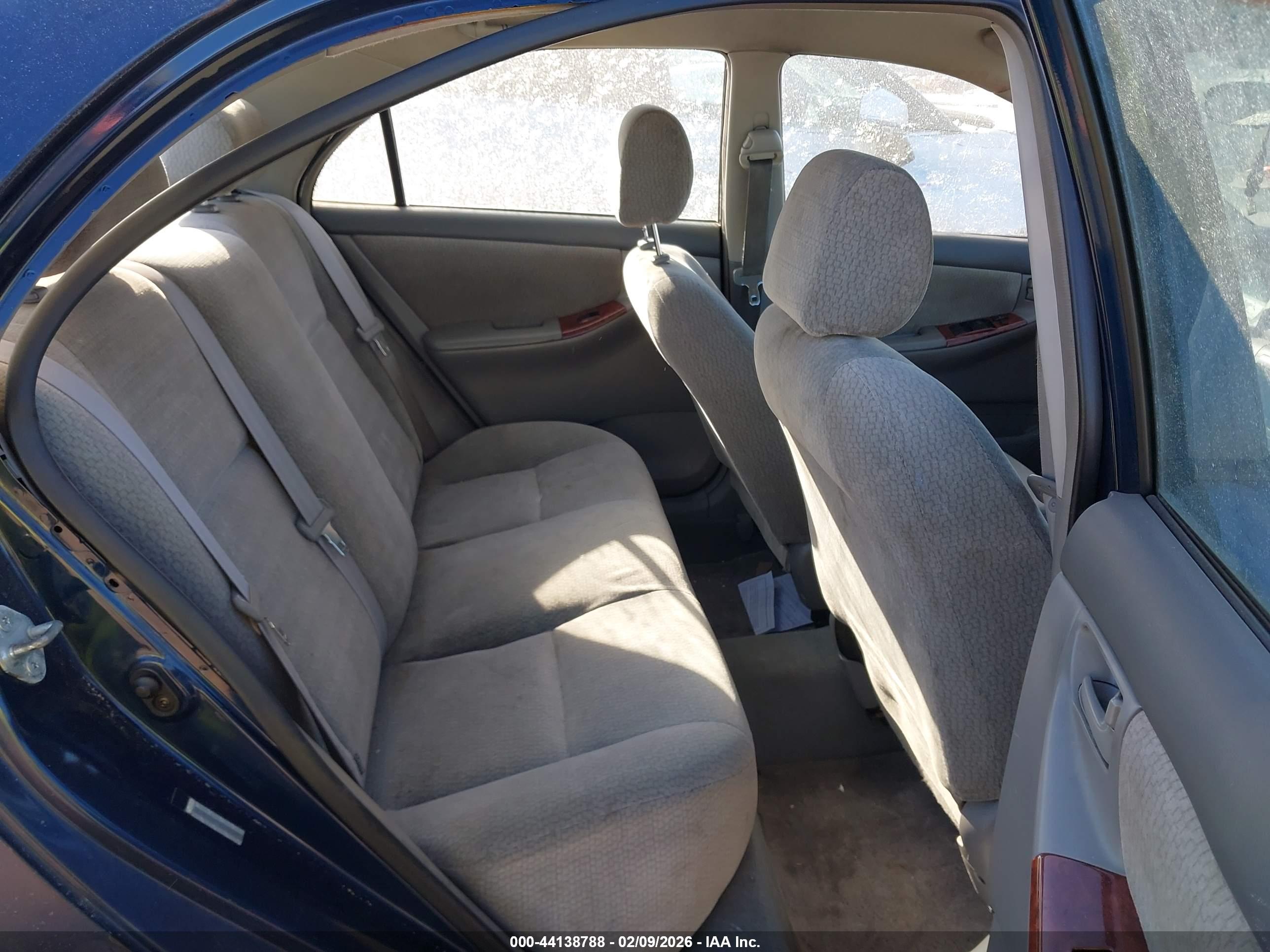 TOYOTA COROLLA image 8