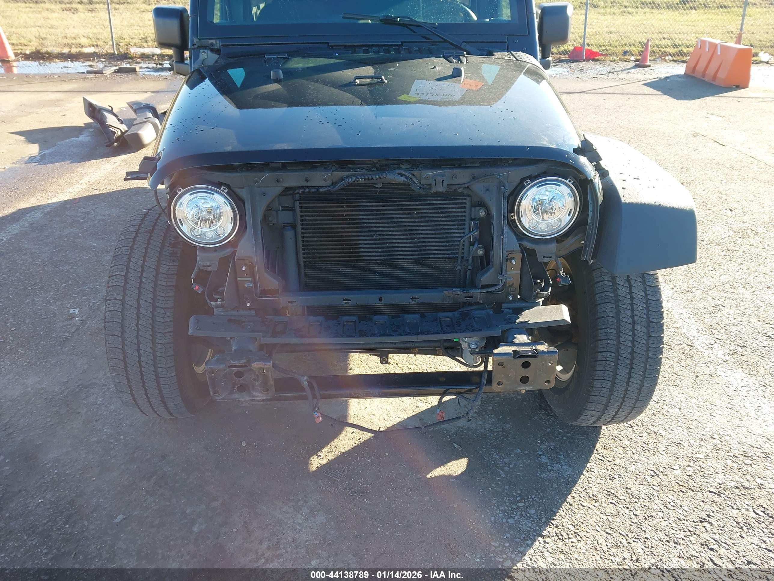 JEEP WRANGLER image 6