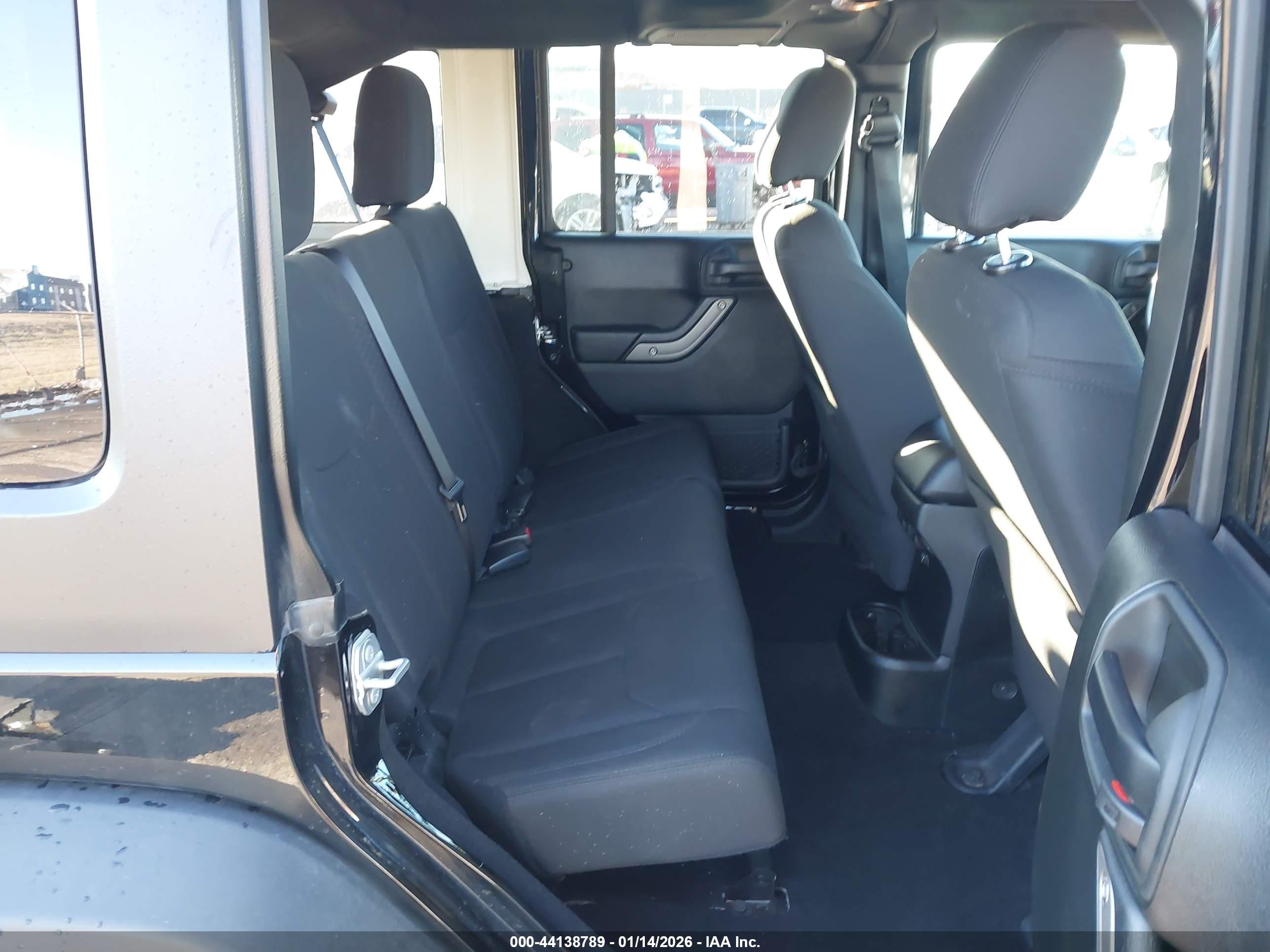 JEEP WRANGLER image 8