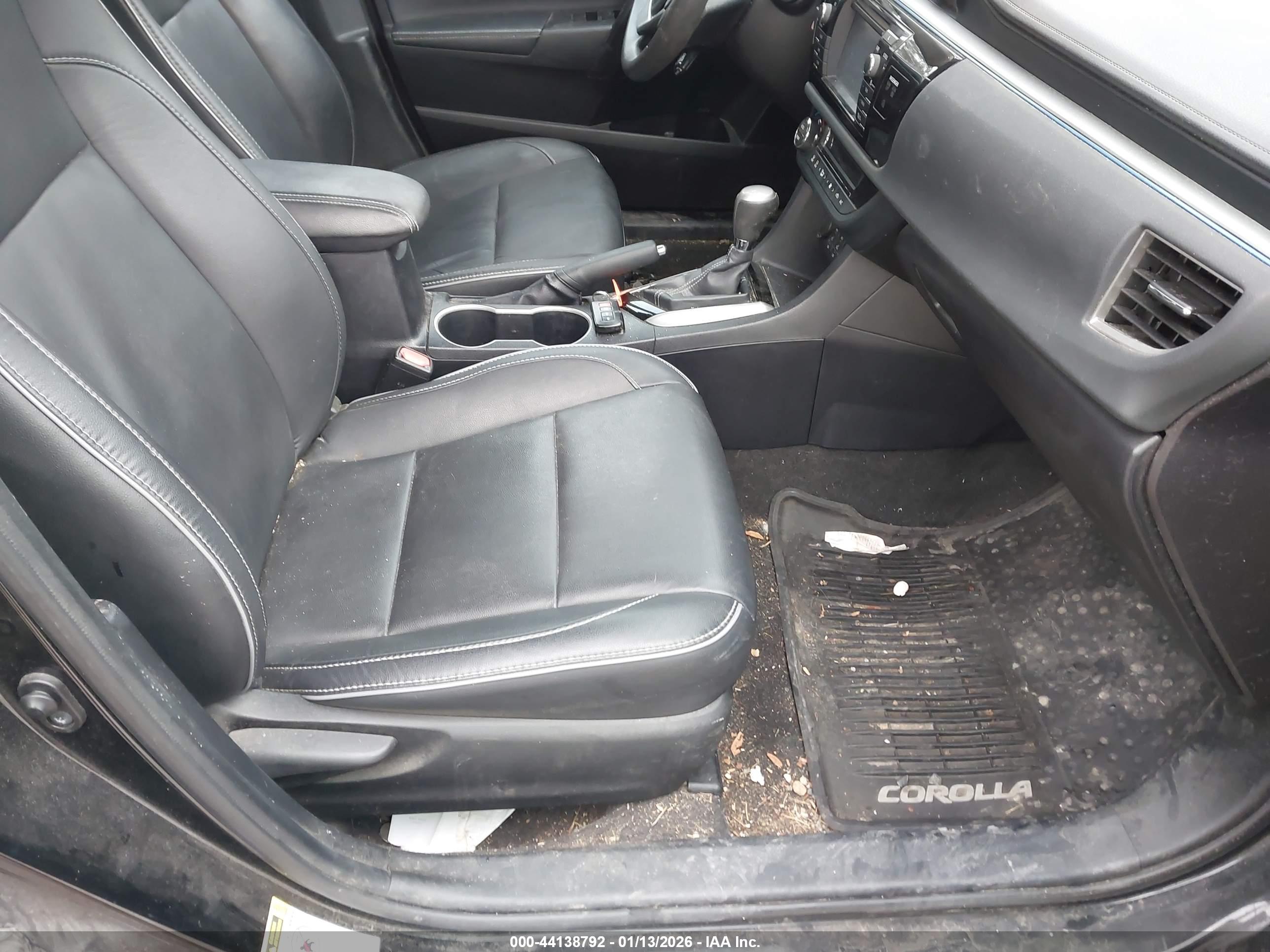 TOYOTA COROLLA image 5
