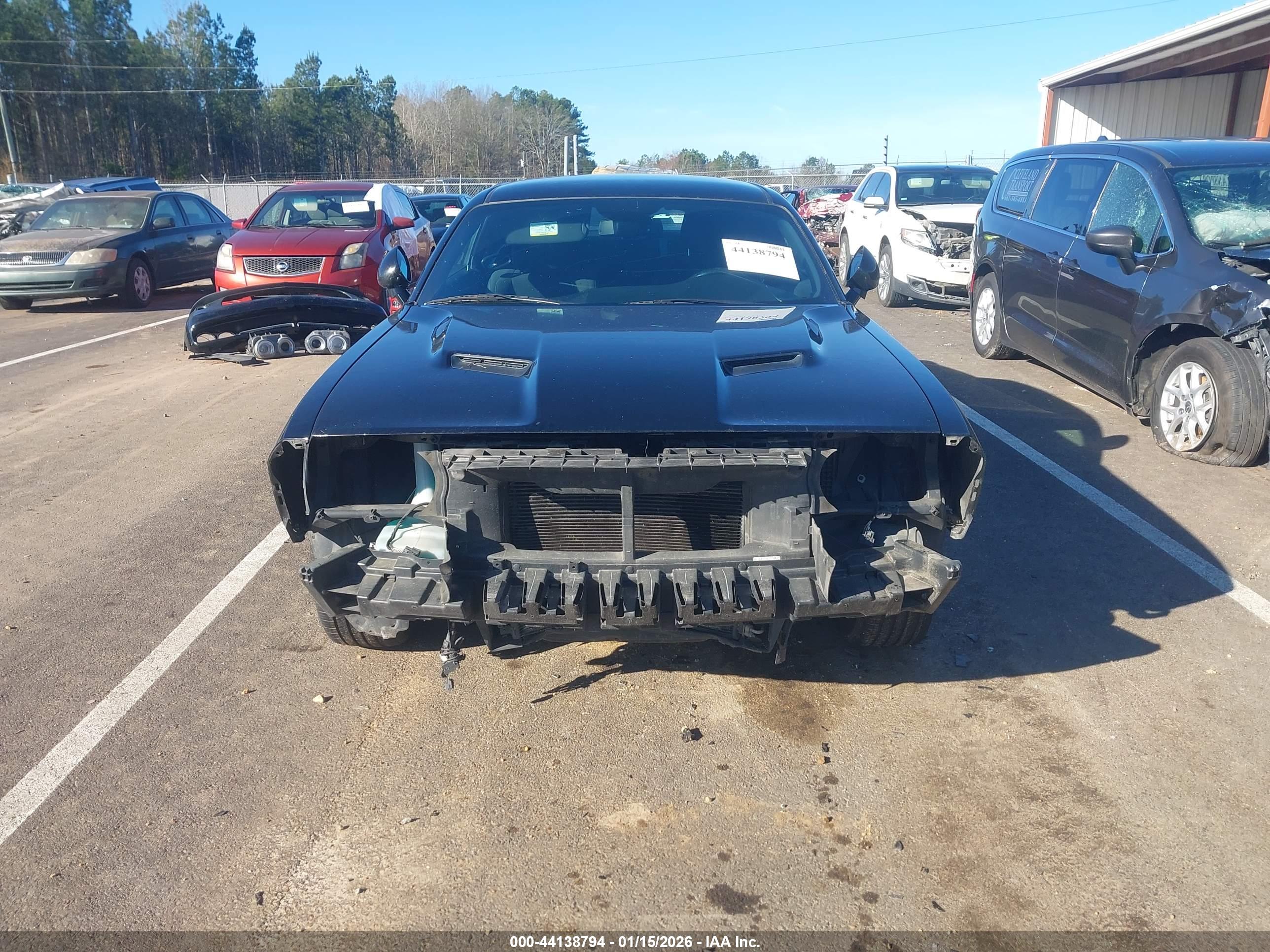 DODGE CHALLENGER image 6