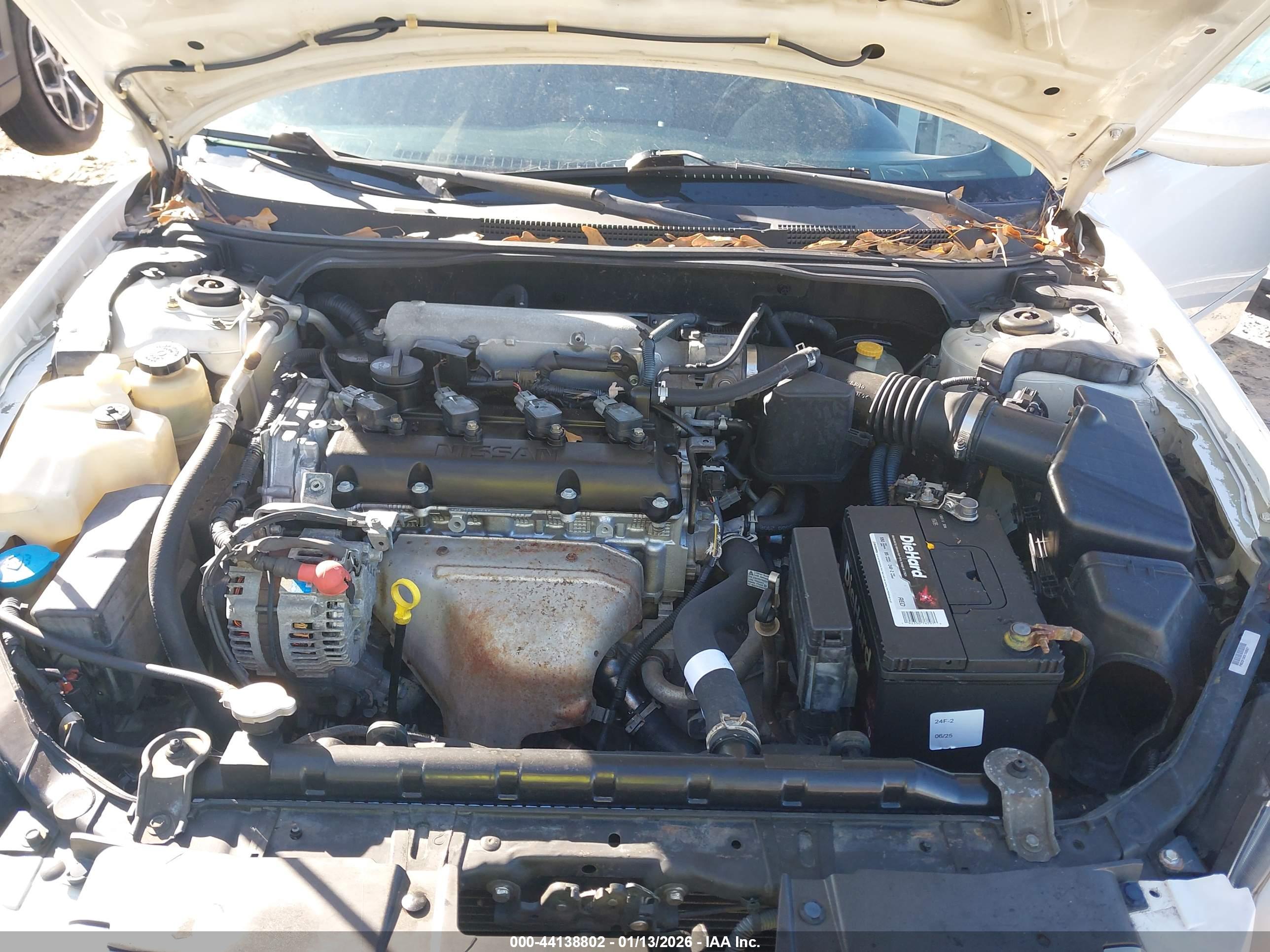 NISSAN ALTIMA image 10