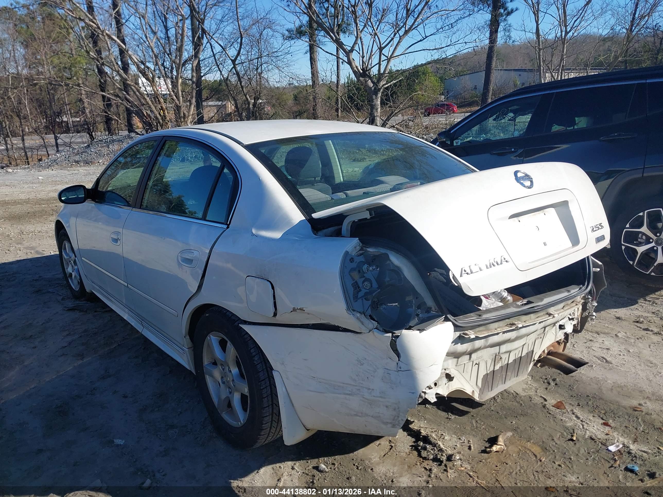 NISSAN ALTIMA image 3