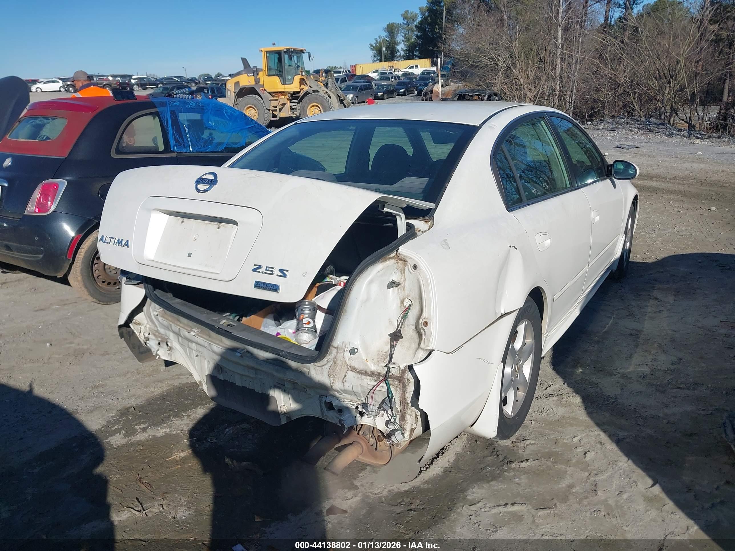 NISSAN ALTIMA image 4