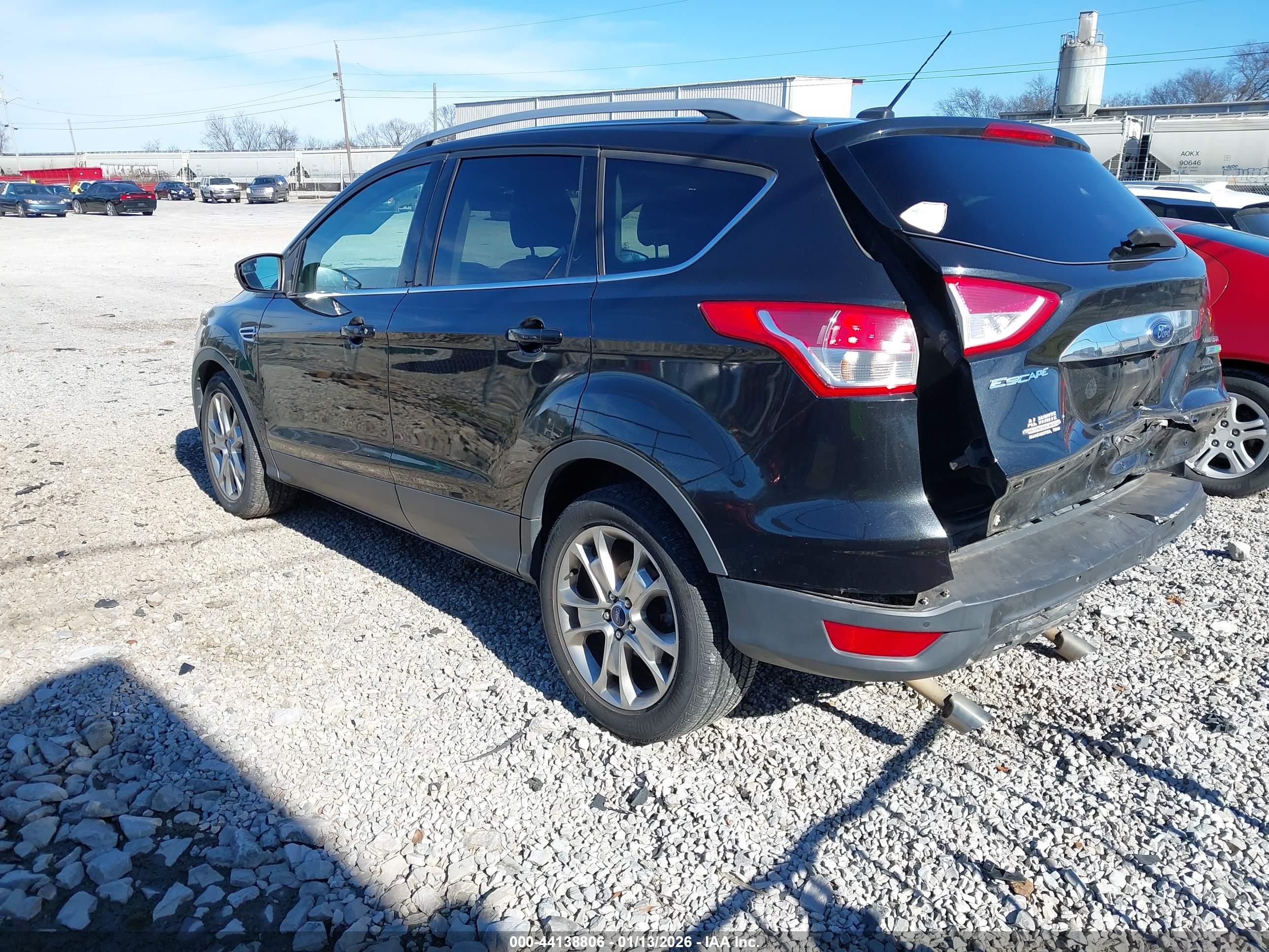 FORD ESCAPE image 3