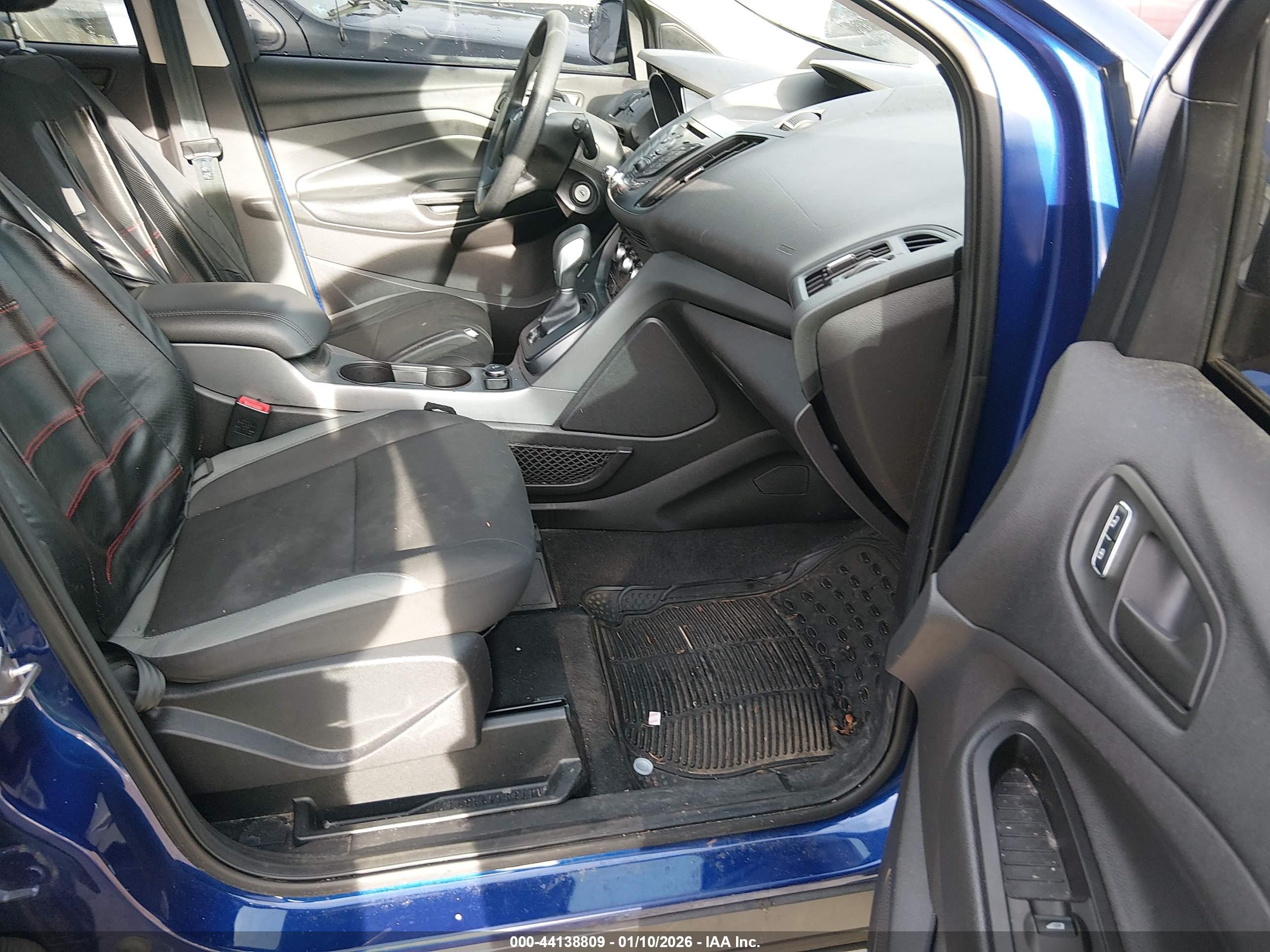 FORD ESCAPE image 5