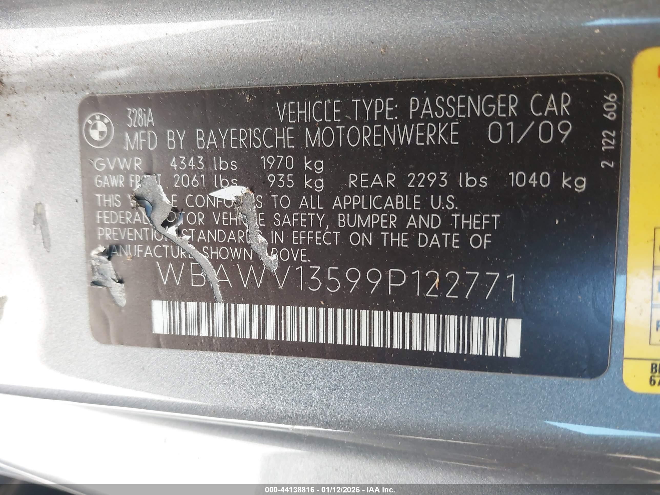 BMW 328I image 9