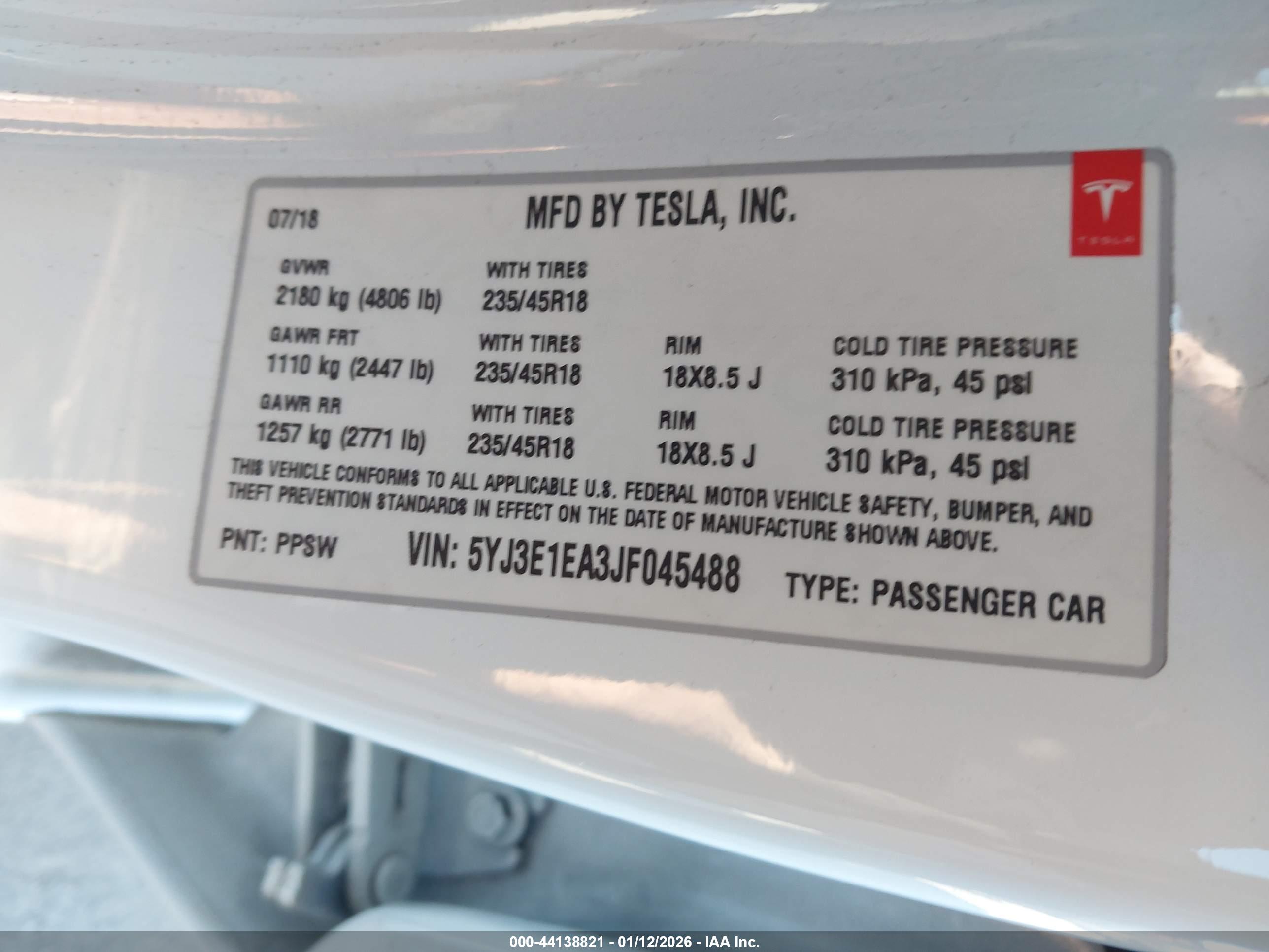 TESLA MODEL image 9