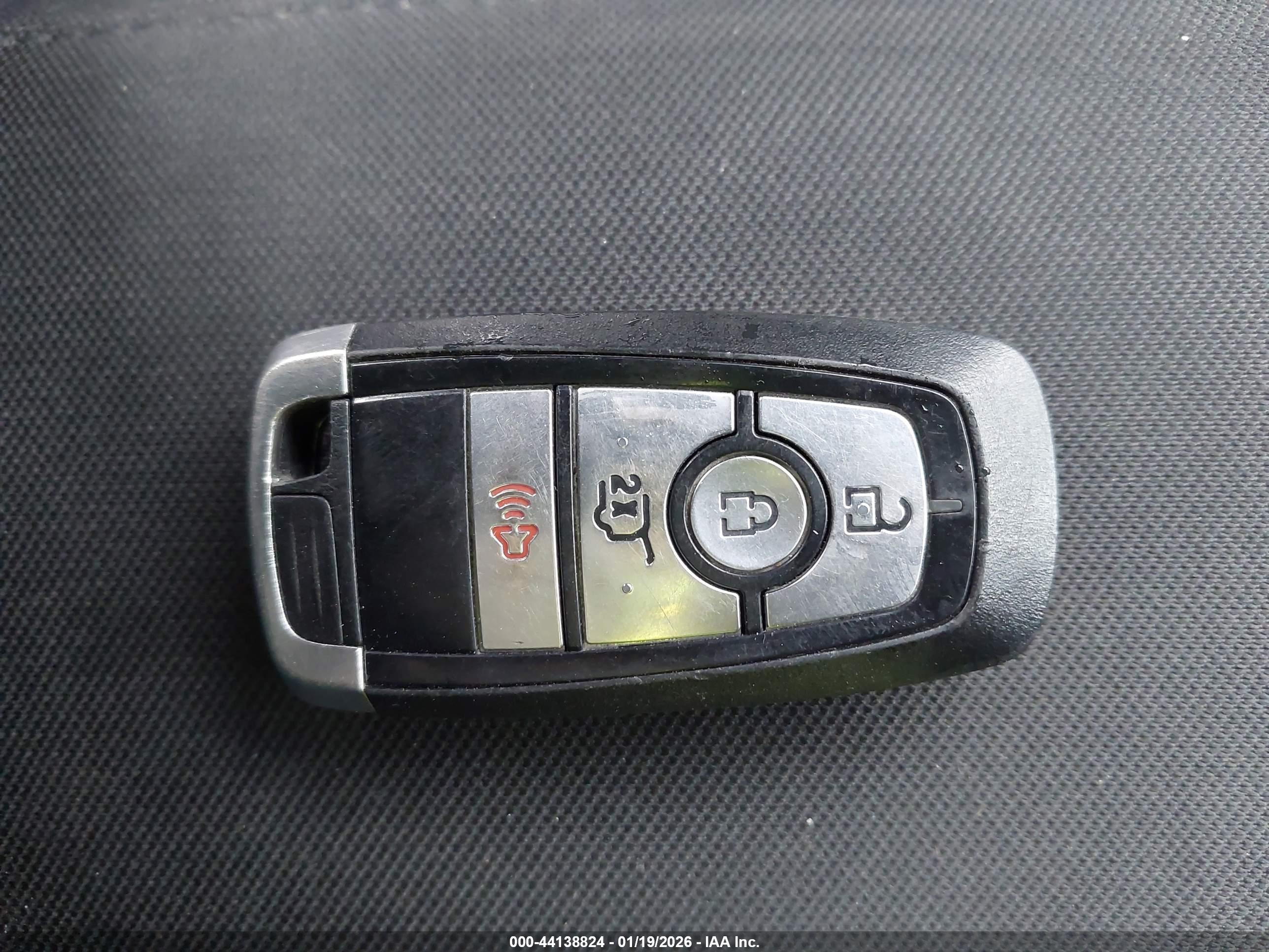 FORD EXPLORER image 11
