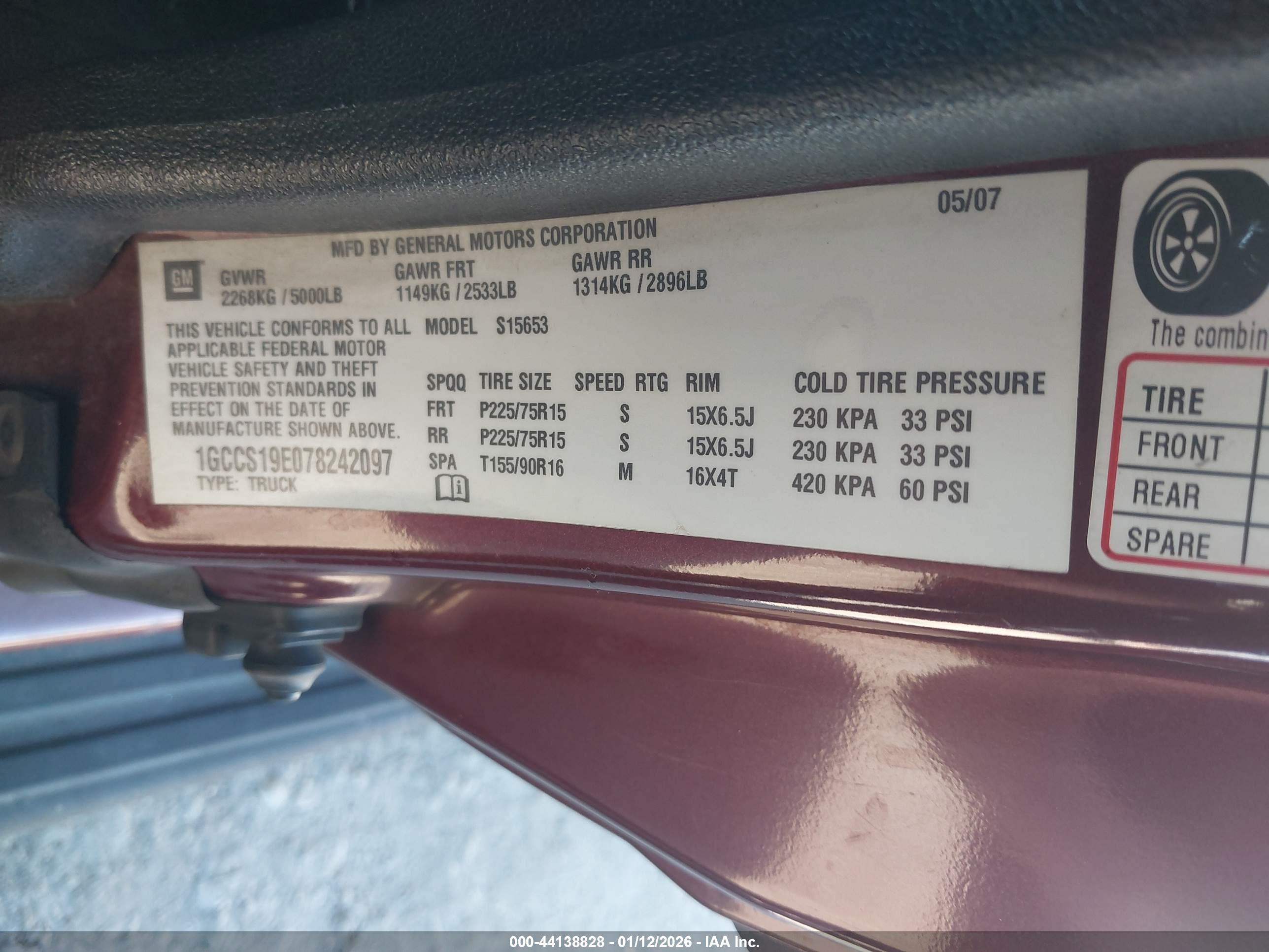 CHEVROLET COLORADO image 9