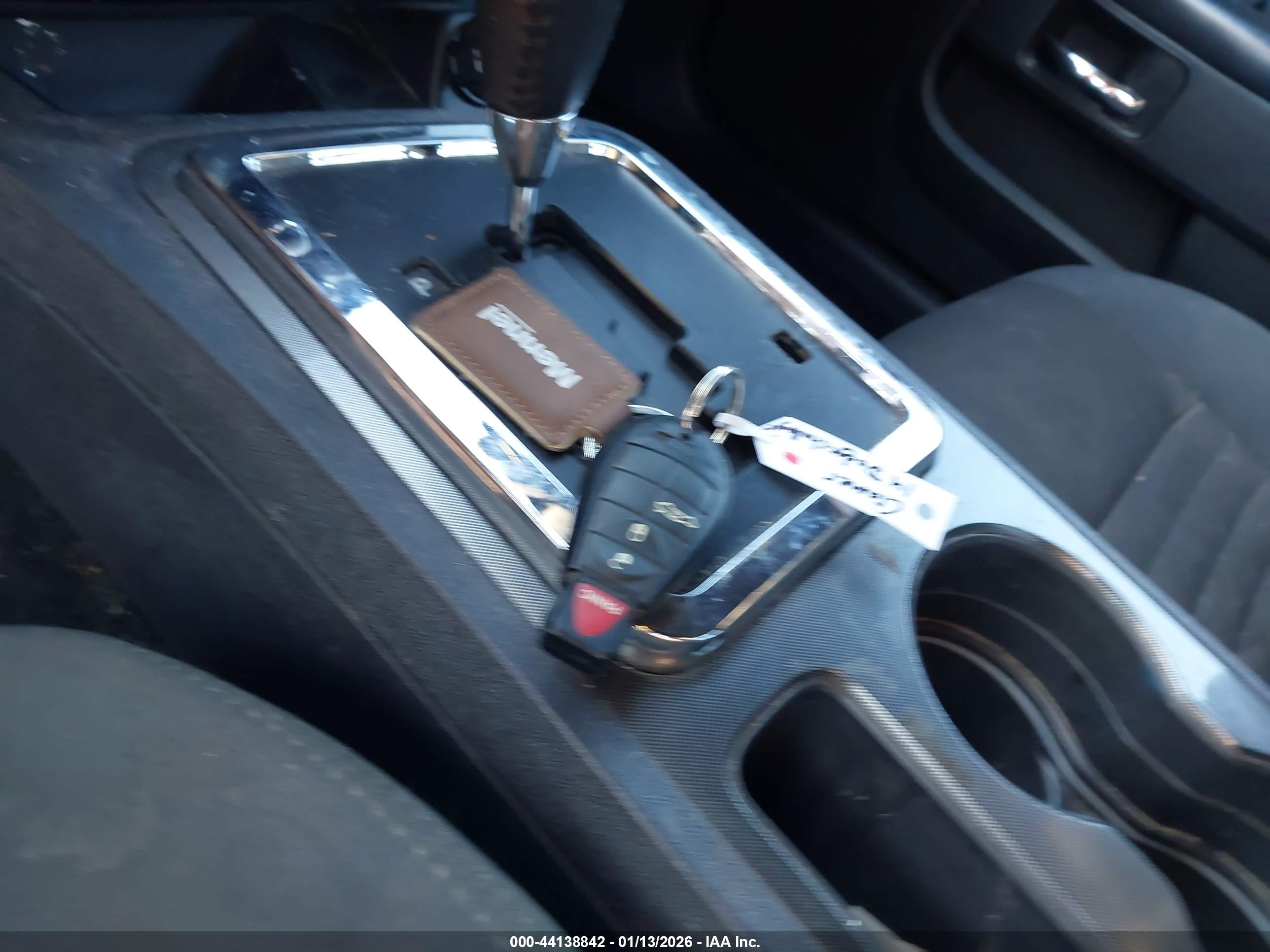 DODGE CHALLENGER image 11