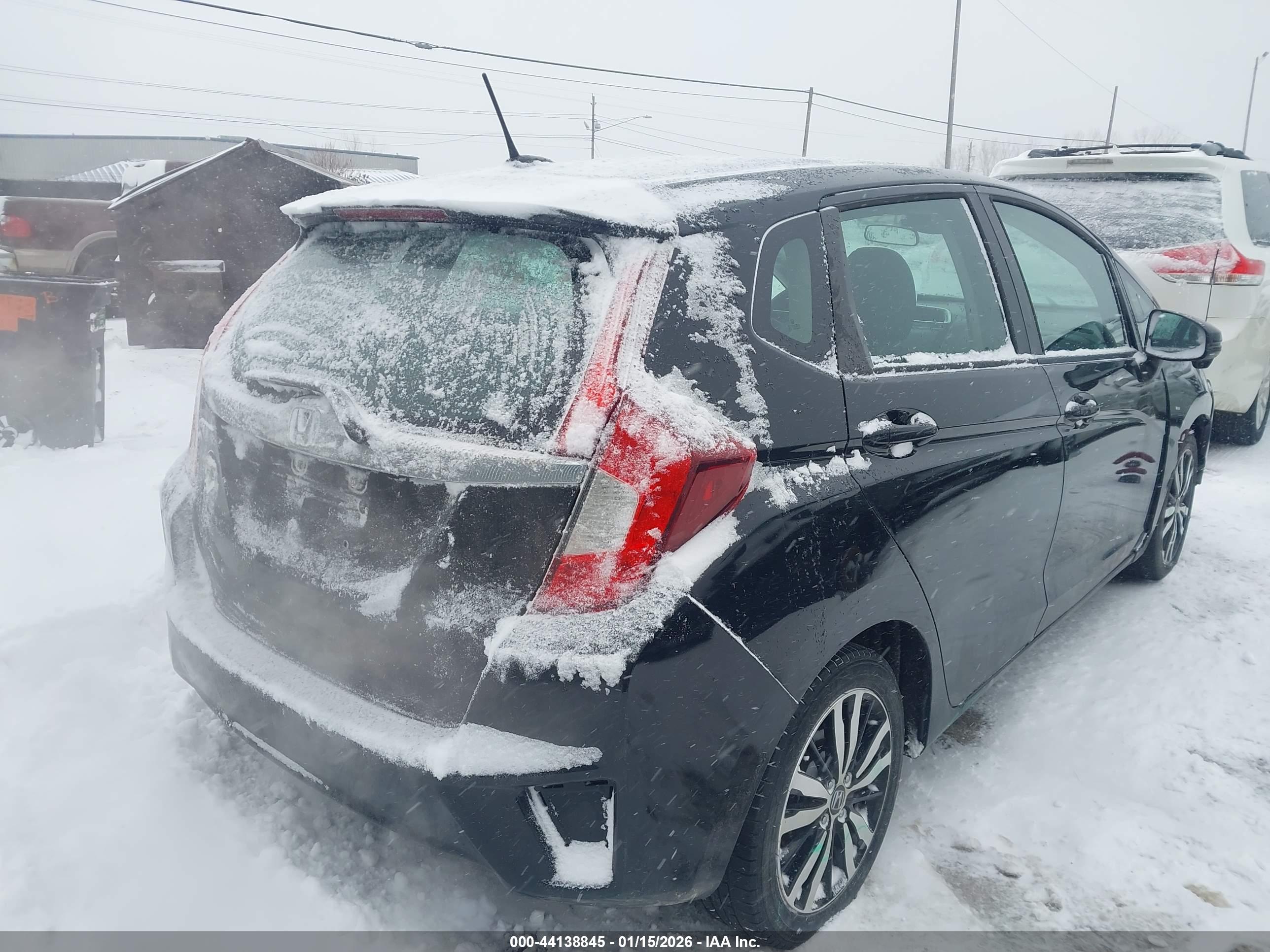HONDA FIT image 4