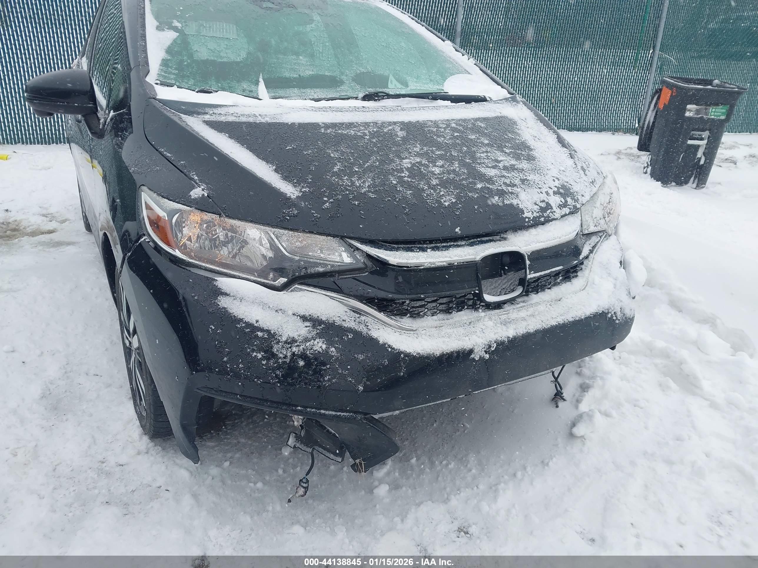 HONDA FIT image 6